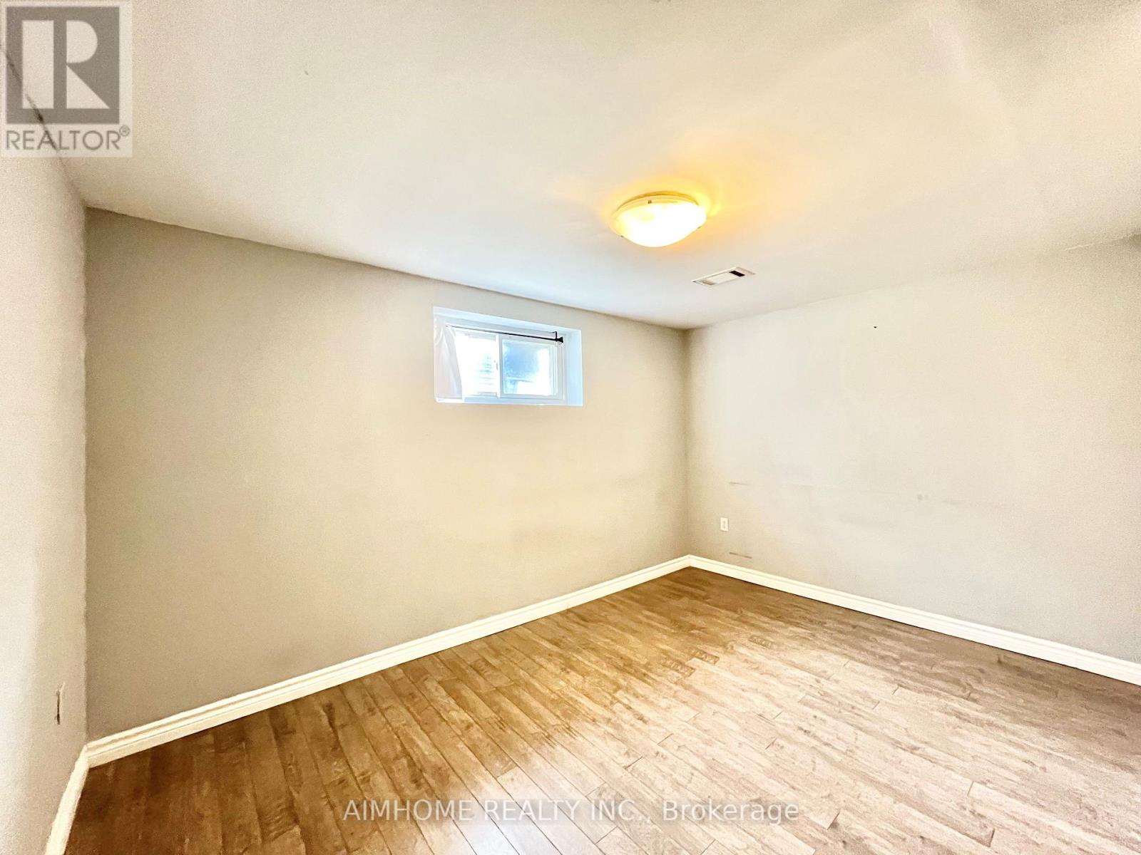 20 Roywood Drive, Toronto, Ontario  M3A 2C6 - Photo 8 - C12114356