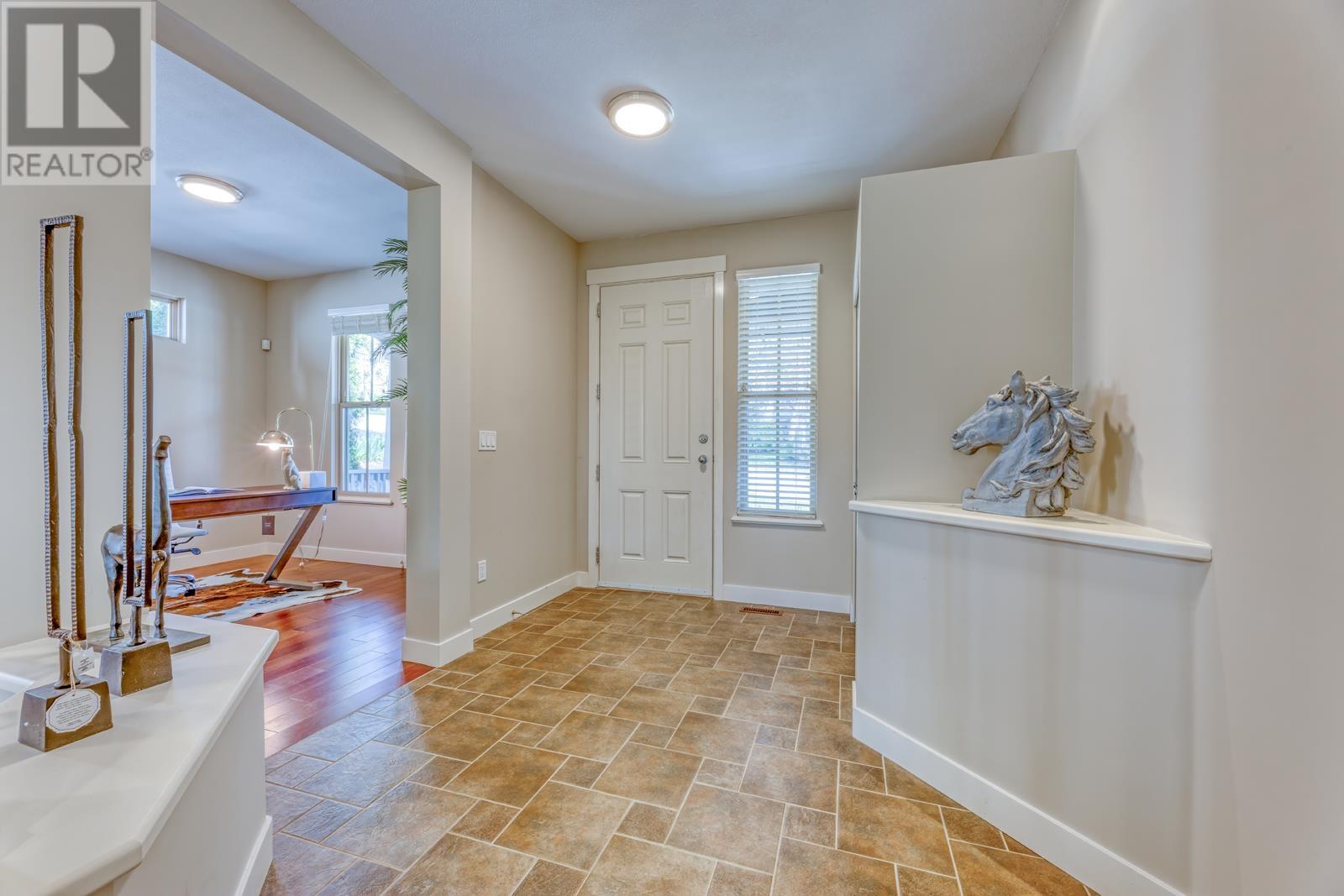 Property at 47 MAPLE DRIVE image 3