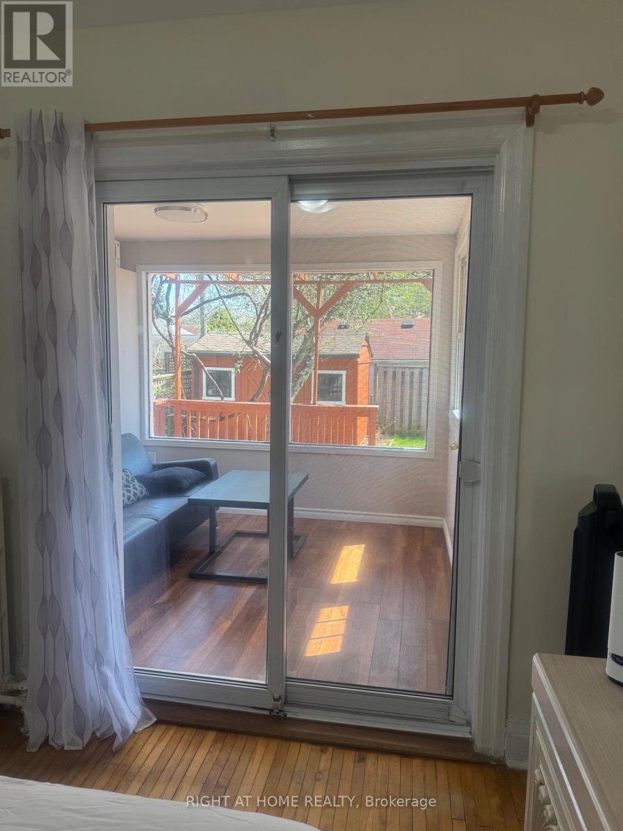 Main - 591 O'connor Drive, Toronto, Ontario  M4C 3A2 - Photo 16 - E12022262