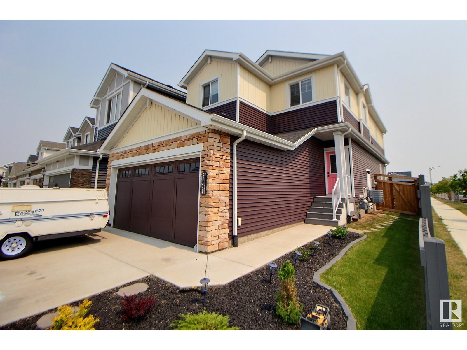 Property at 3131 169 ST SW SW image 1