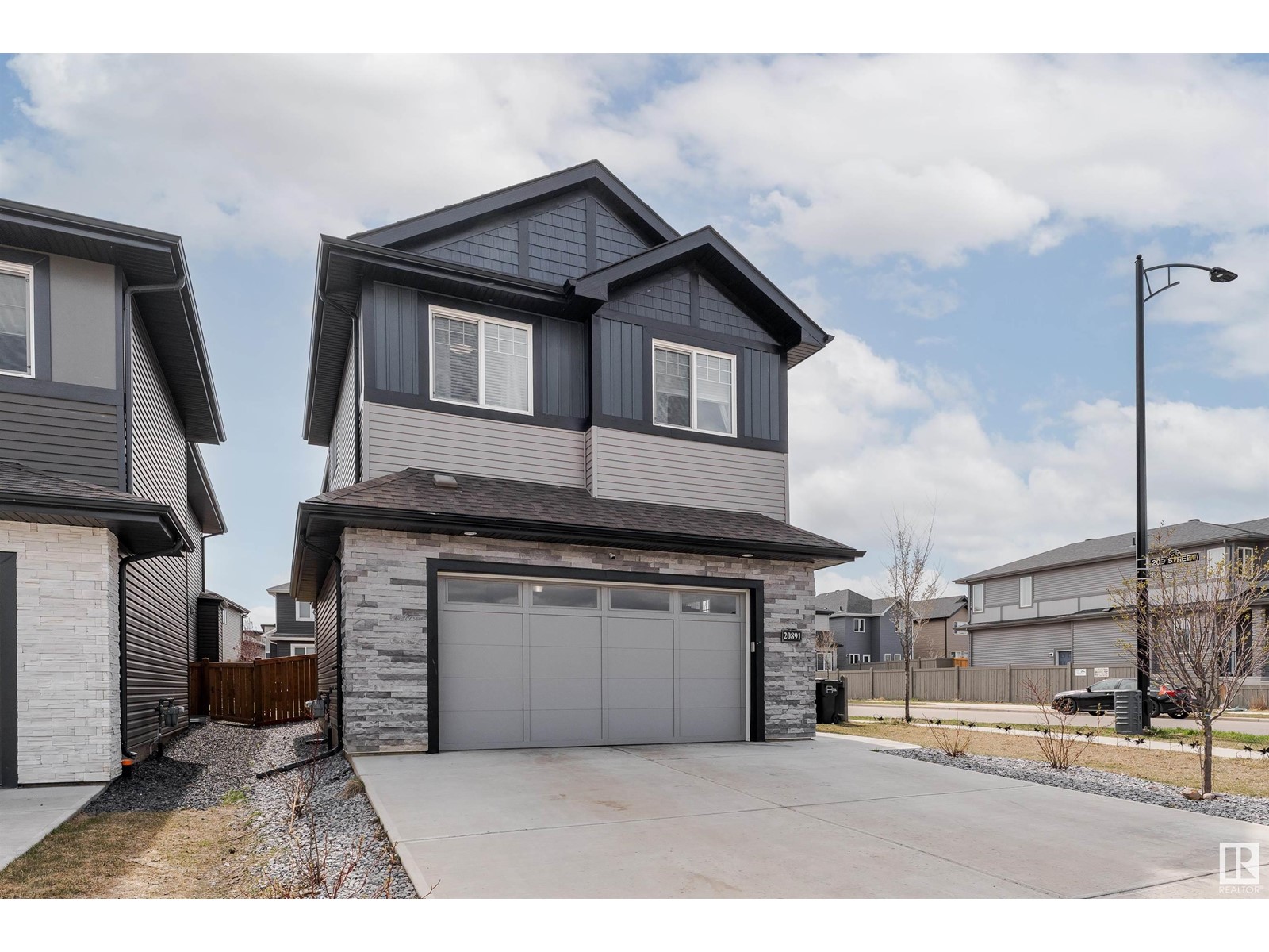 Property at 20891 131 AV NW image 3