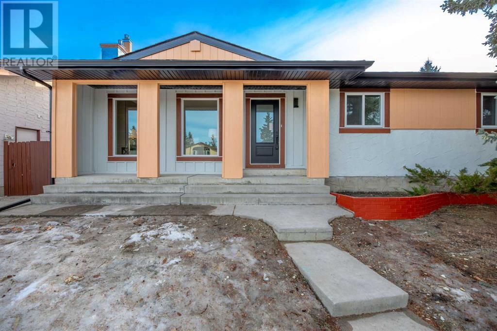471 Cedarpark Drive Sw, Calgary, Alberta  T2W 2J8 - Photo 3 - A2200668