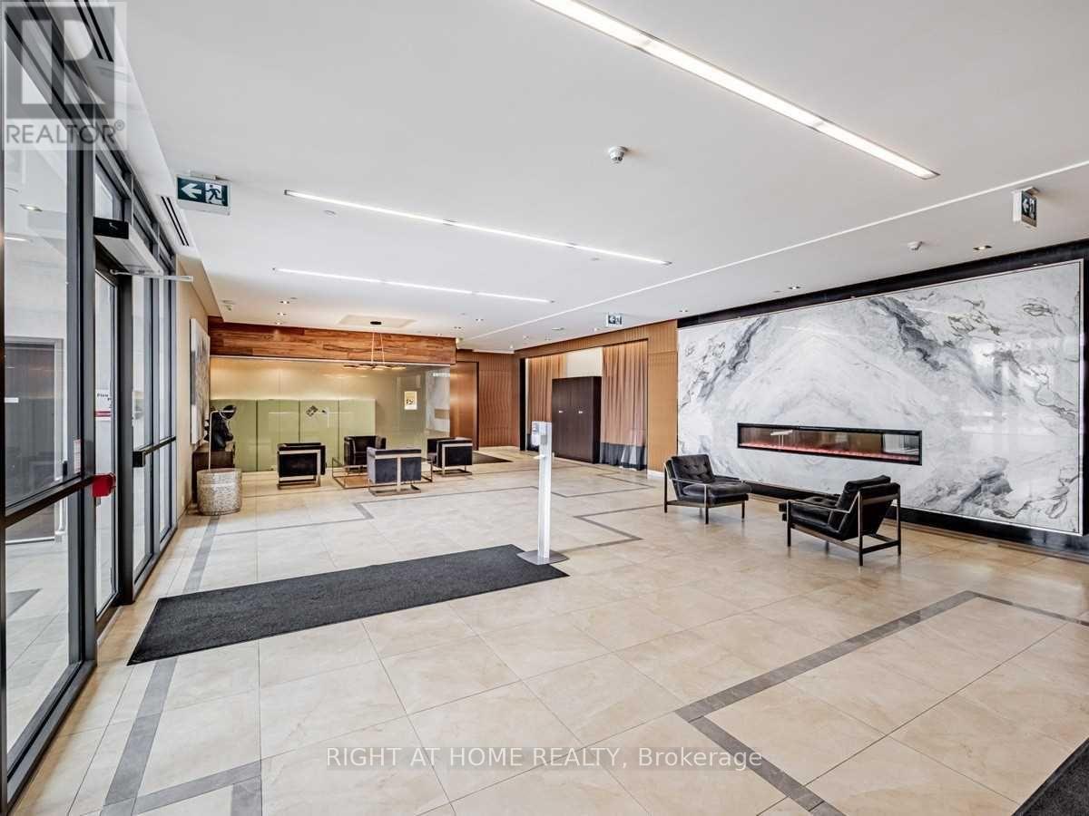 203 - 15 Zorra Street, Toronto, Ontario  M8Z 0C1 - Photo 2 - W12114367