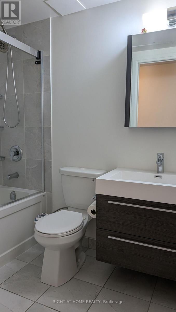 203 - 15 Zorra Street, Toronto, Ontario  M8Z 0C1 - Photo 9 - W12114367
