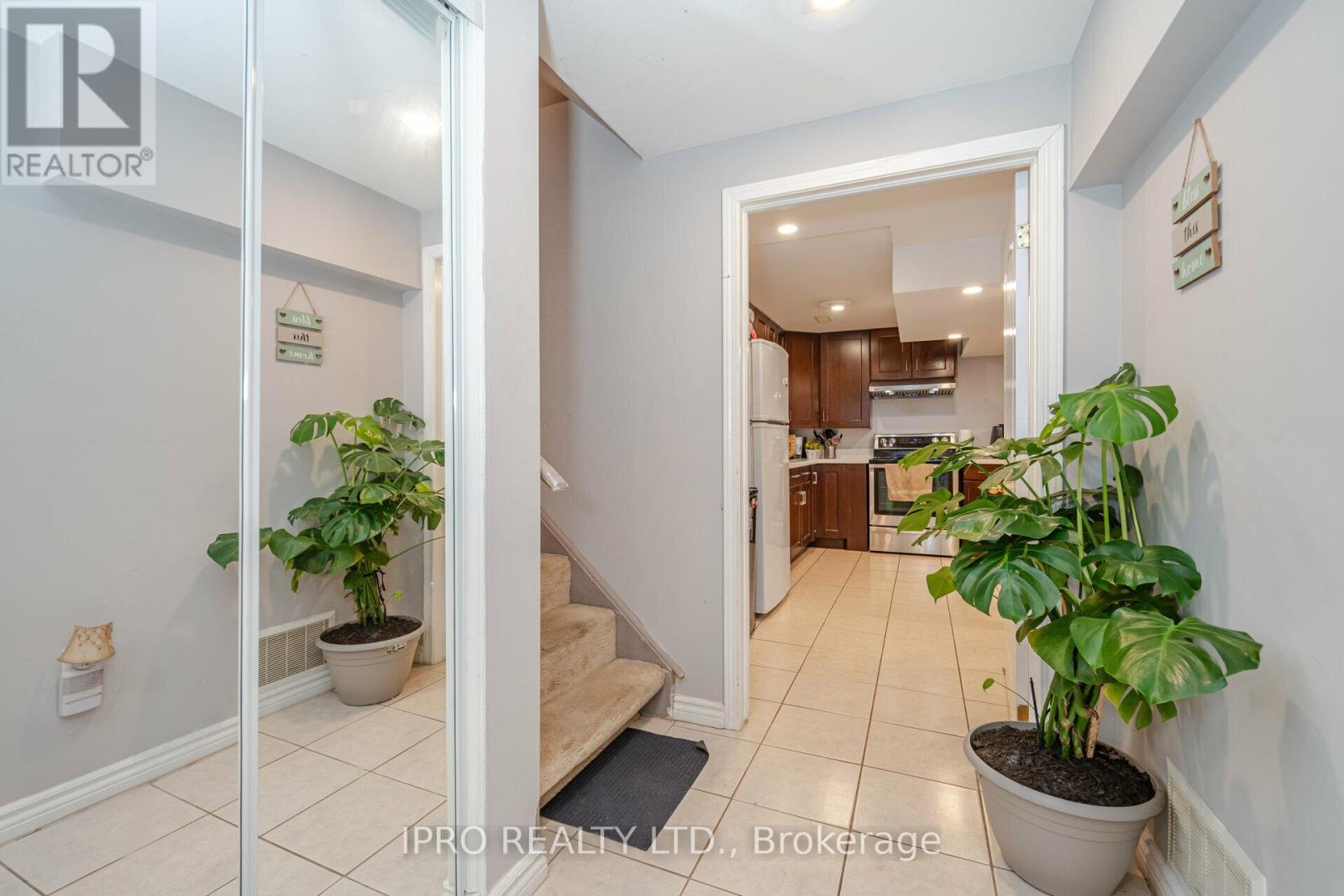 14 Valleywest Road, Brampton (Vales Of Castlemore), Ontario  L6P 2J9 - Photo 31 - W12114375
