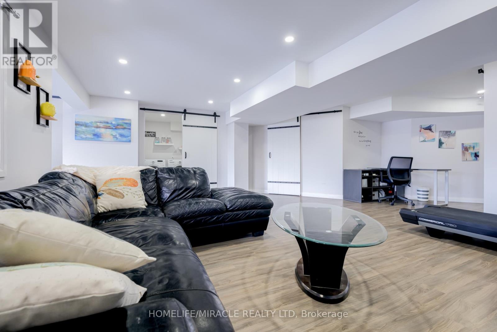 74 Cauthers Crescent, New Tecumseth, Ontario  L9R 0L2 - Photo 30 - N12017235