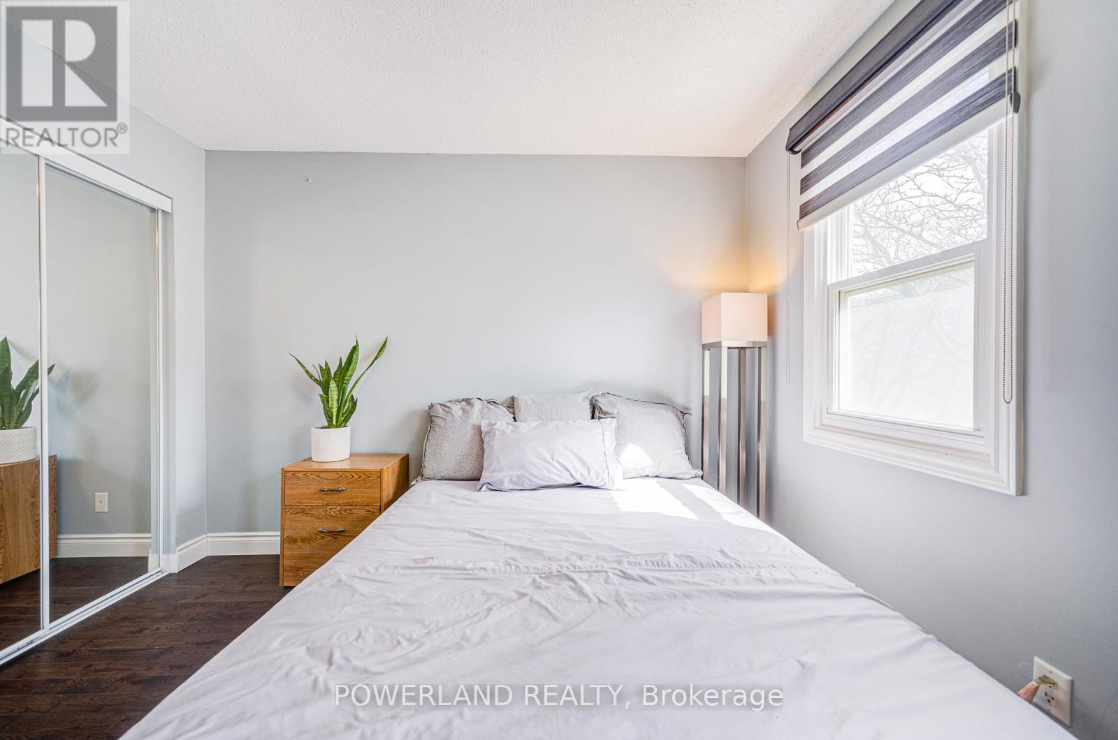 20 Coatsworth Crescent, Toronto, Ontario  M4C 5P6 - Photo 22 - E12114384