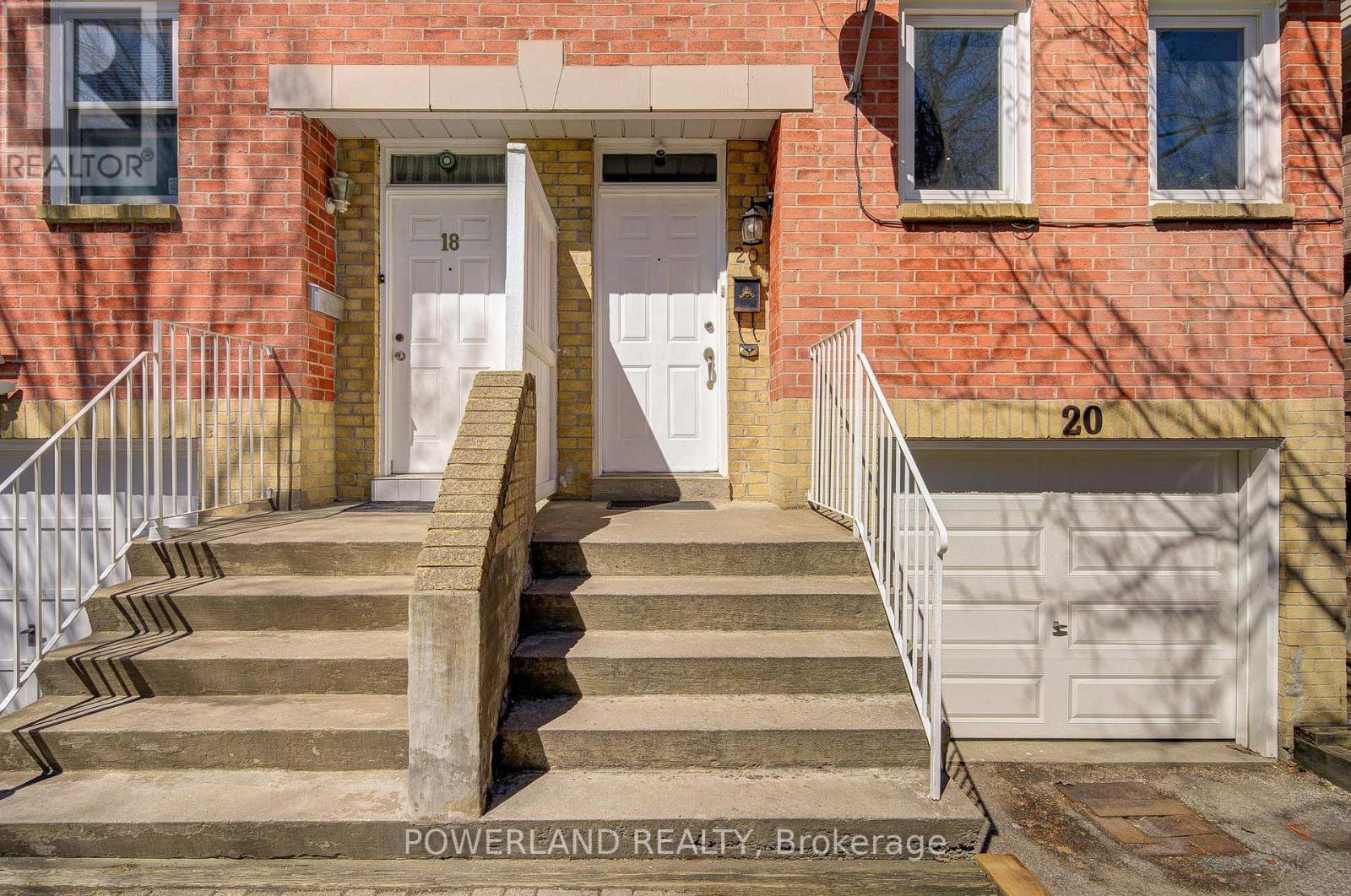 Property at 20 COATSWORTH CRESCENT image 3