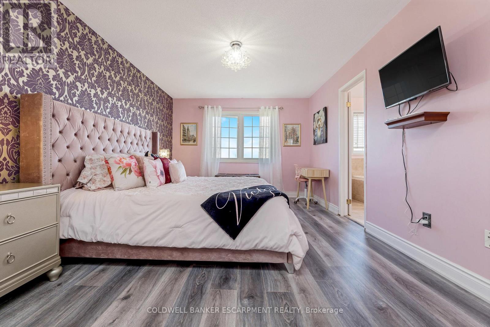 602 Yates Drive, Milton, Ontario  L9T 7R1 - Photo 18 - W12114385