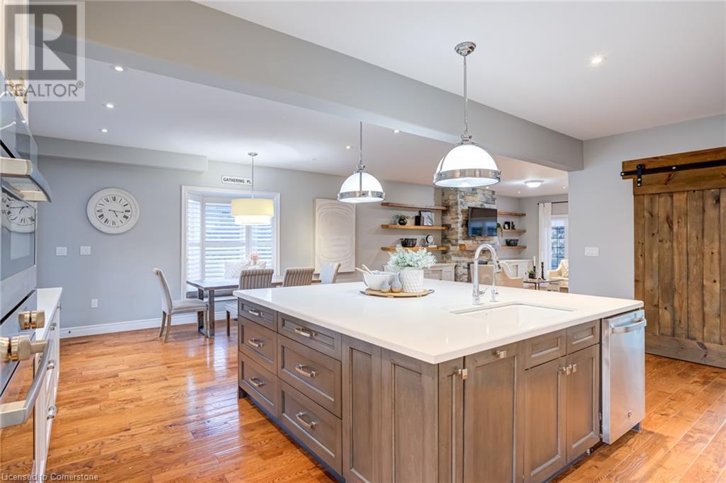 175 Oakhill Place, Ancaster, Ontario  L9G 1C8 - Photo 9 - 40696563