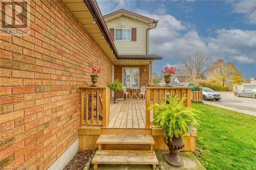 62 St James Street S, Waterford, Ontario  N0E 1Y0 - Photo 4 - 40701216