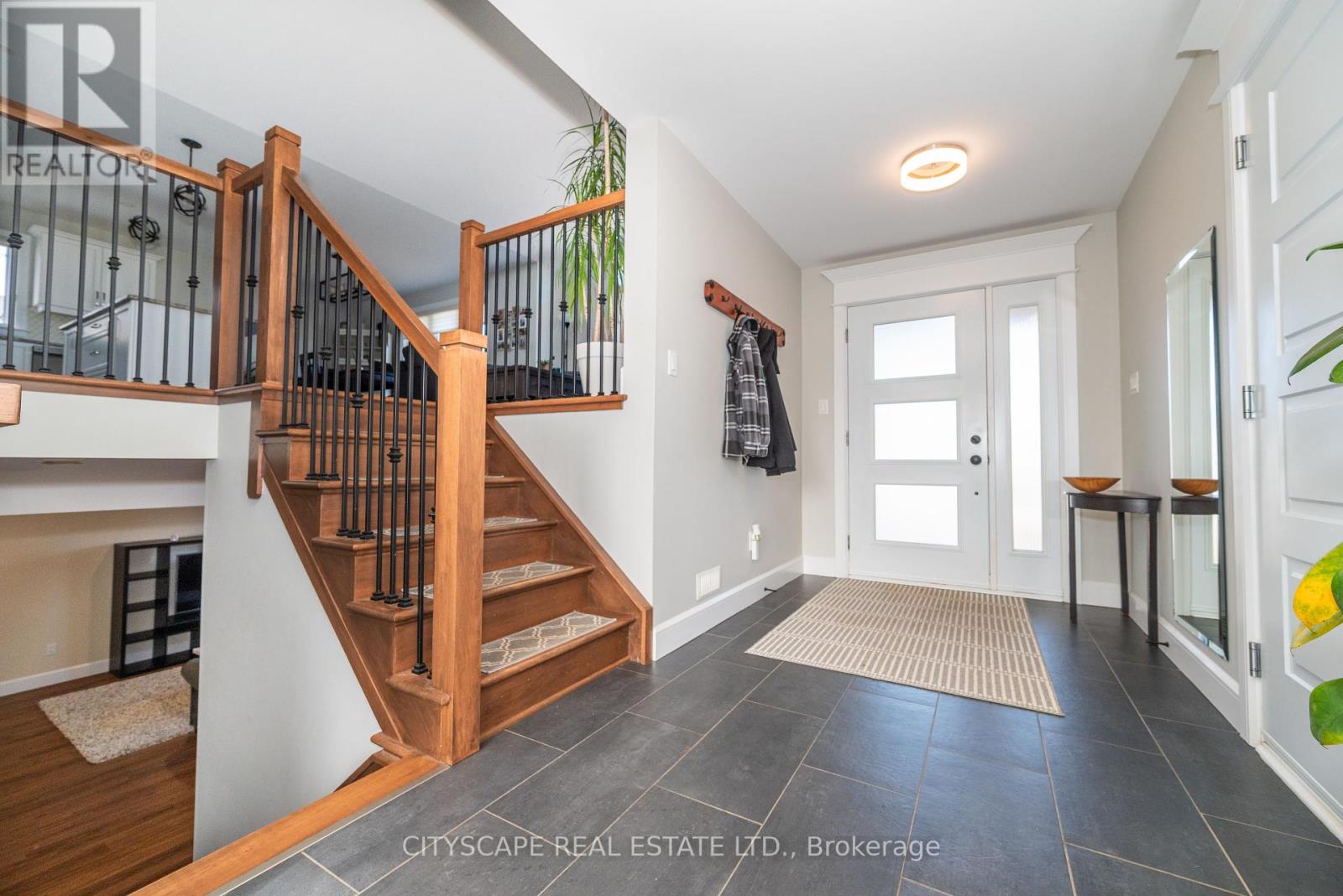 Property at 17 DREW STREET image 5