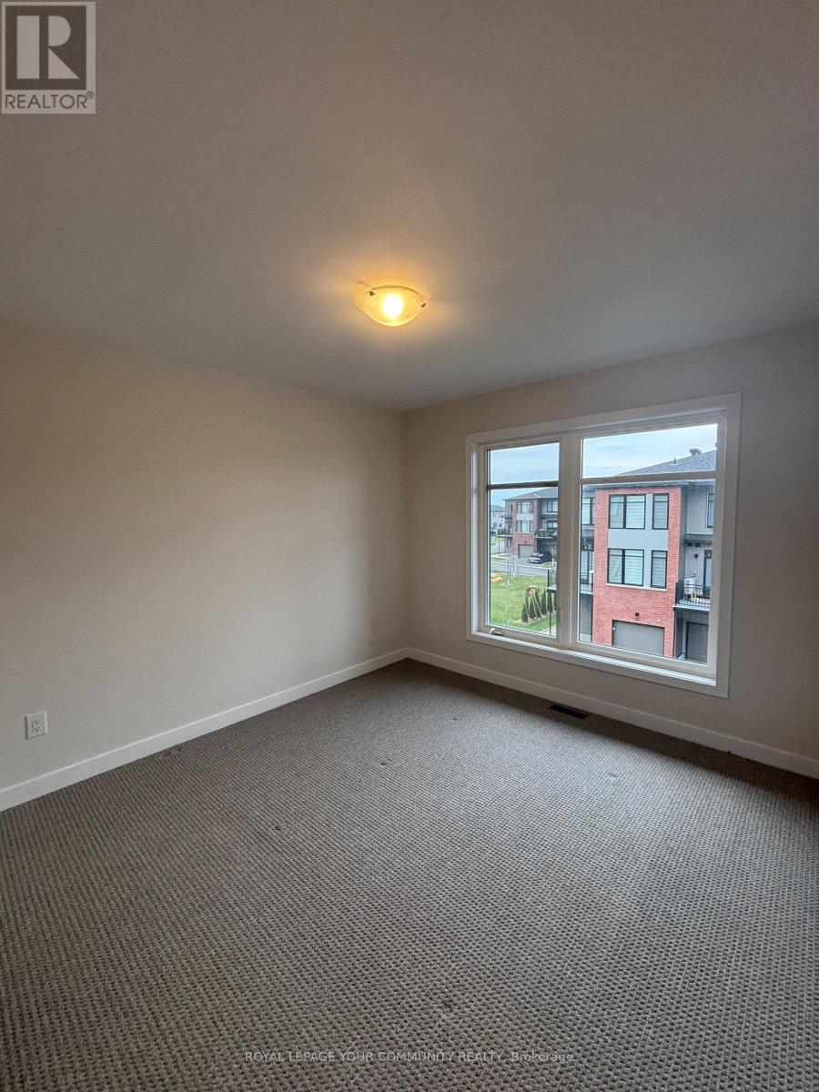 212 Tussock Private, Ottawa, Ontario  K1X 0G7 - Photo 9 - X12114388