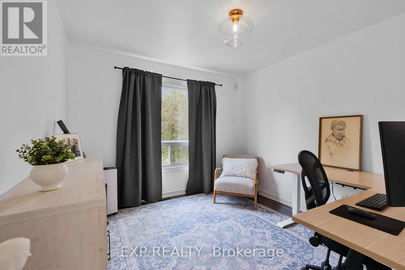 21 Anthony Curro Drive, North Grenville, Ontario  K0G 1J0 - Photo 15 - X12114446