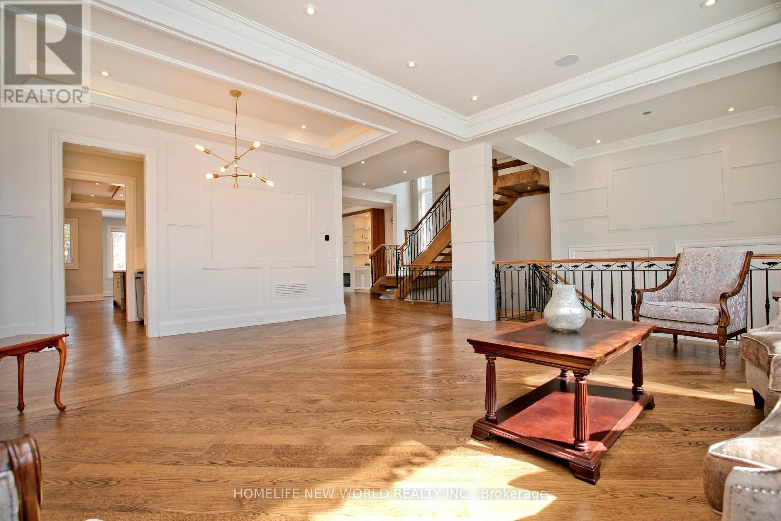 Property at 302 JOHNSTON AVENUE image 4