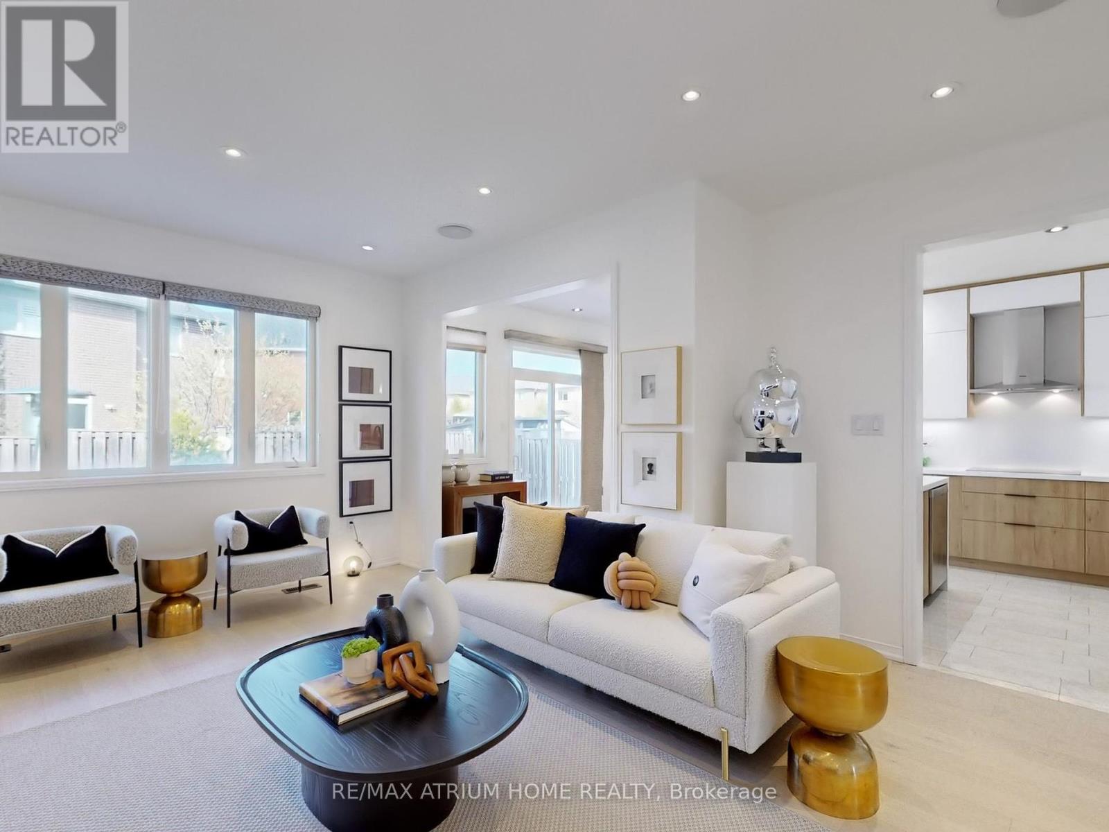Property at 25 WILLHARPER GATE image 2