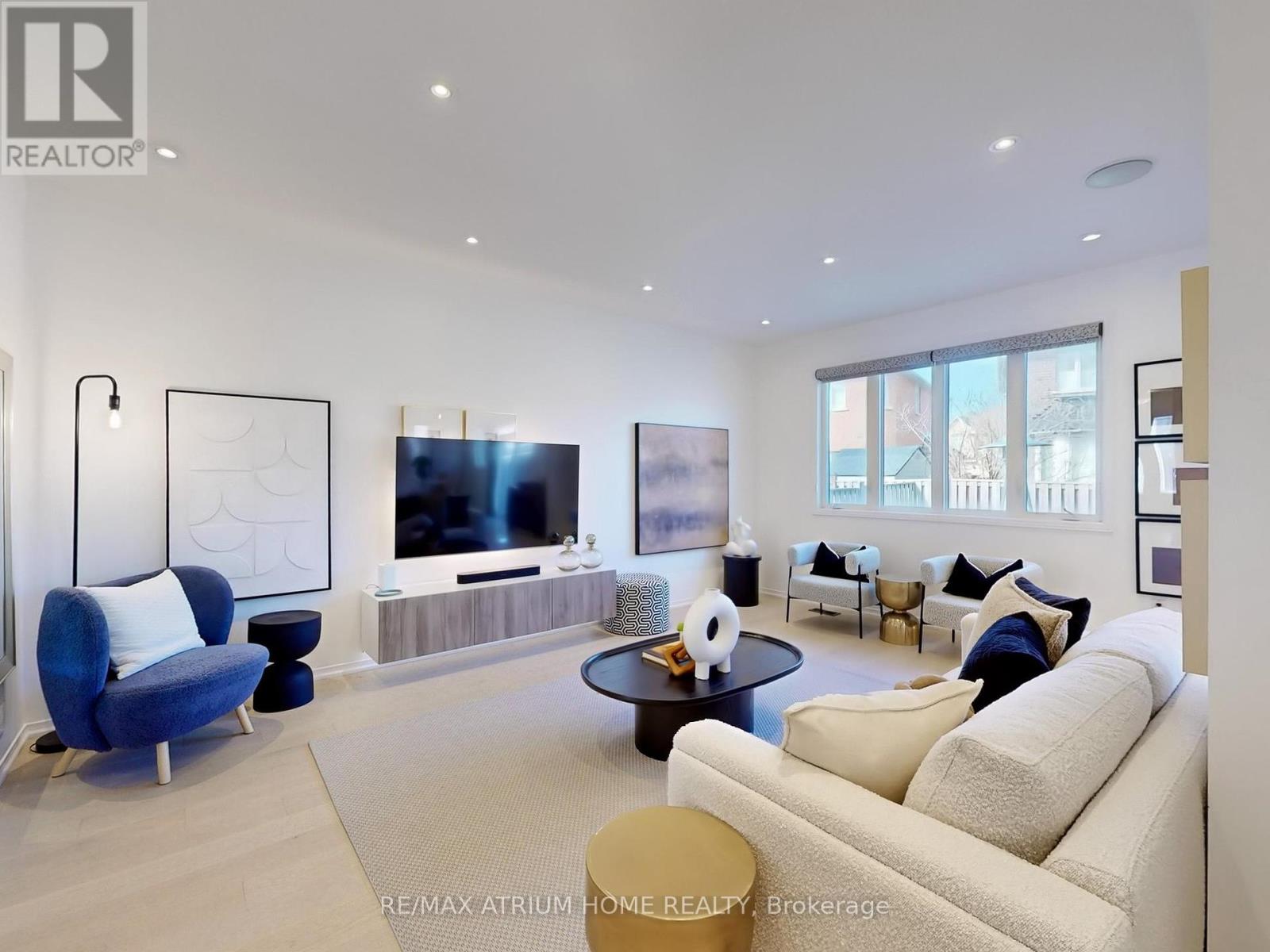 Property at 25 WILLHARPER GATE image 3