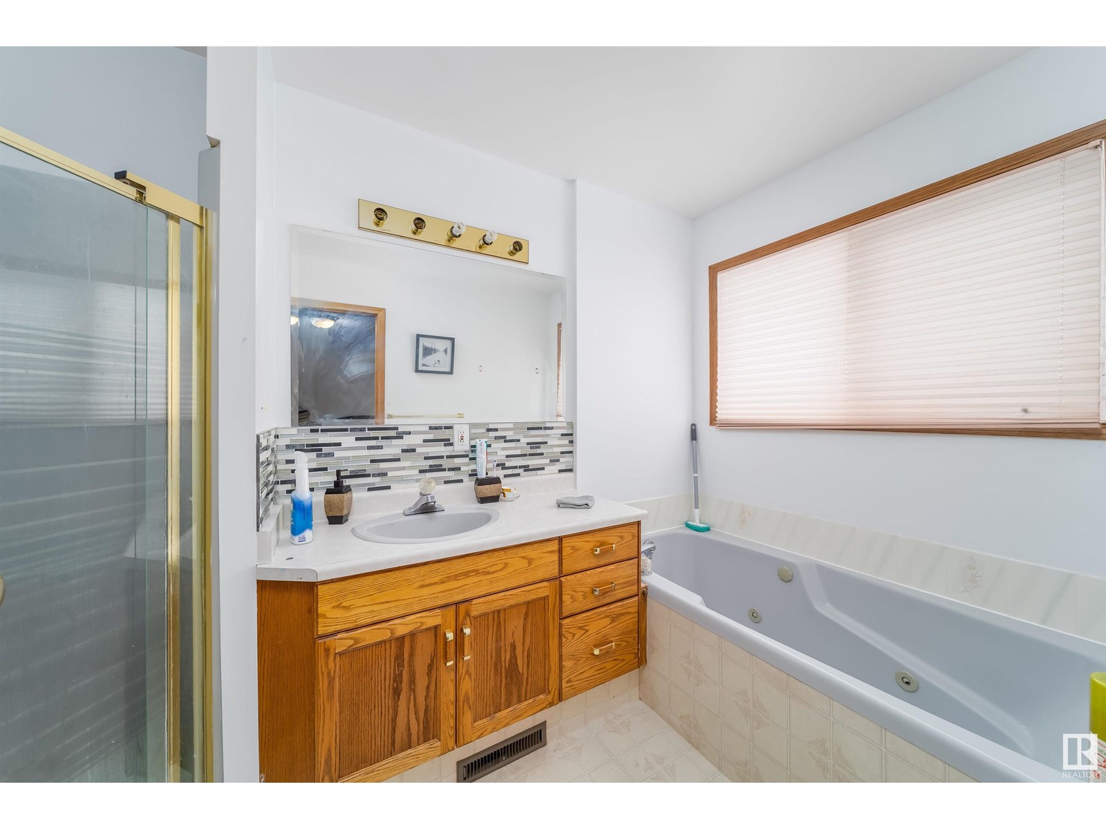 7220 158 Av Nw Nw, Edmonton, Alberta  T5Z 2Z6 - Photo 8 - E4433538