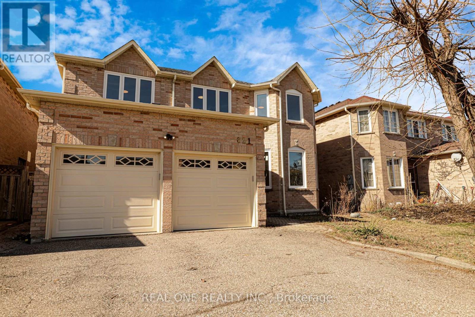 Property at 621 WINTERTON WAY image 2