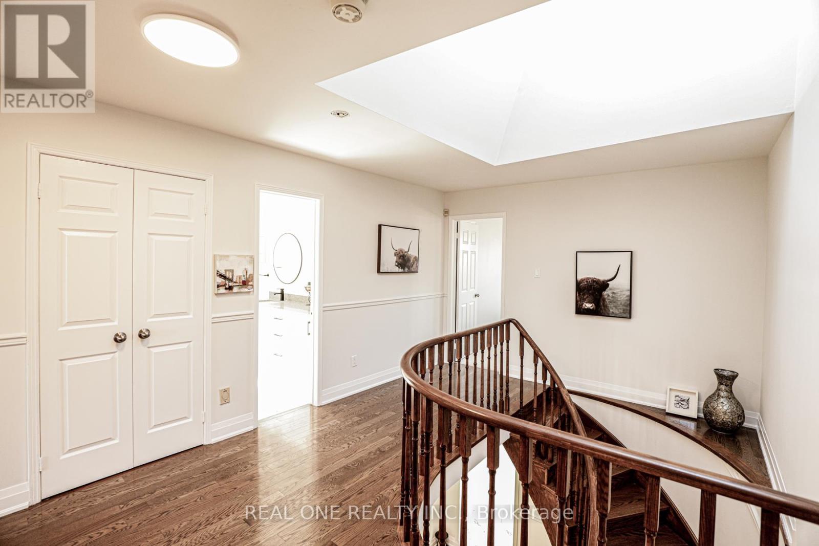 621 Winterton Way, Mississauga (Hurontario), Ontario  L5R 3J3 - Photo 22 - W12114433