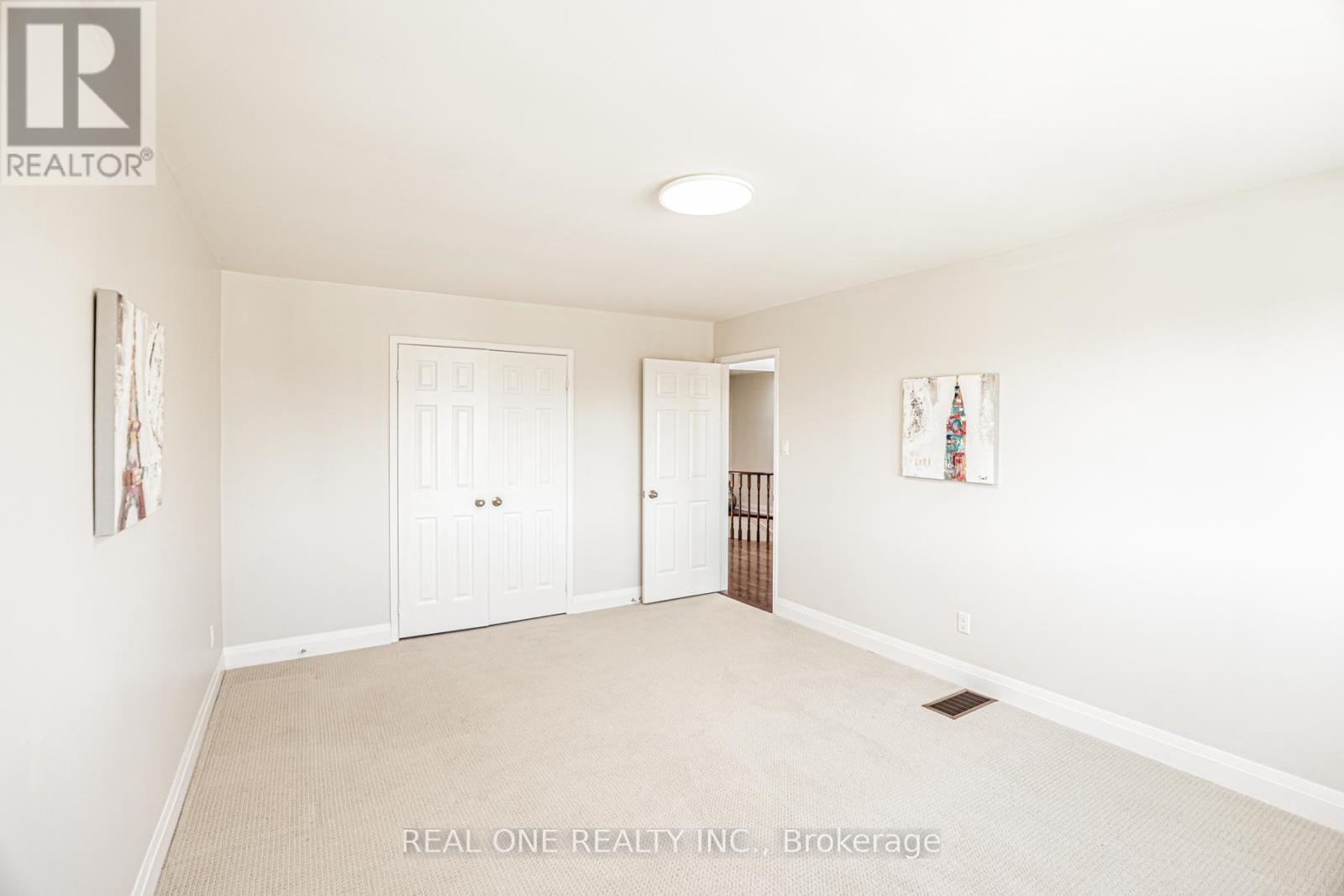 621 Winterton Way, Mississauga (Hurontario), Ontario  L5R 3J3 - Photo 31 - W12114433