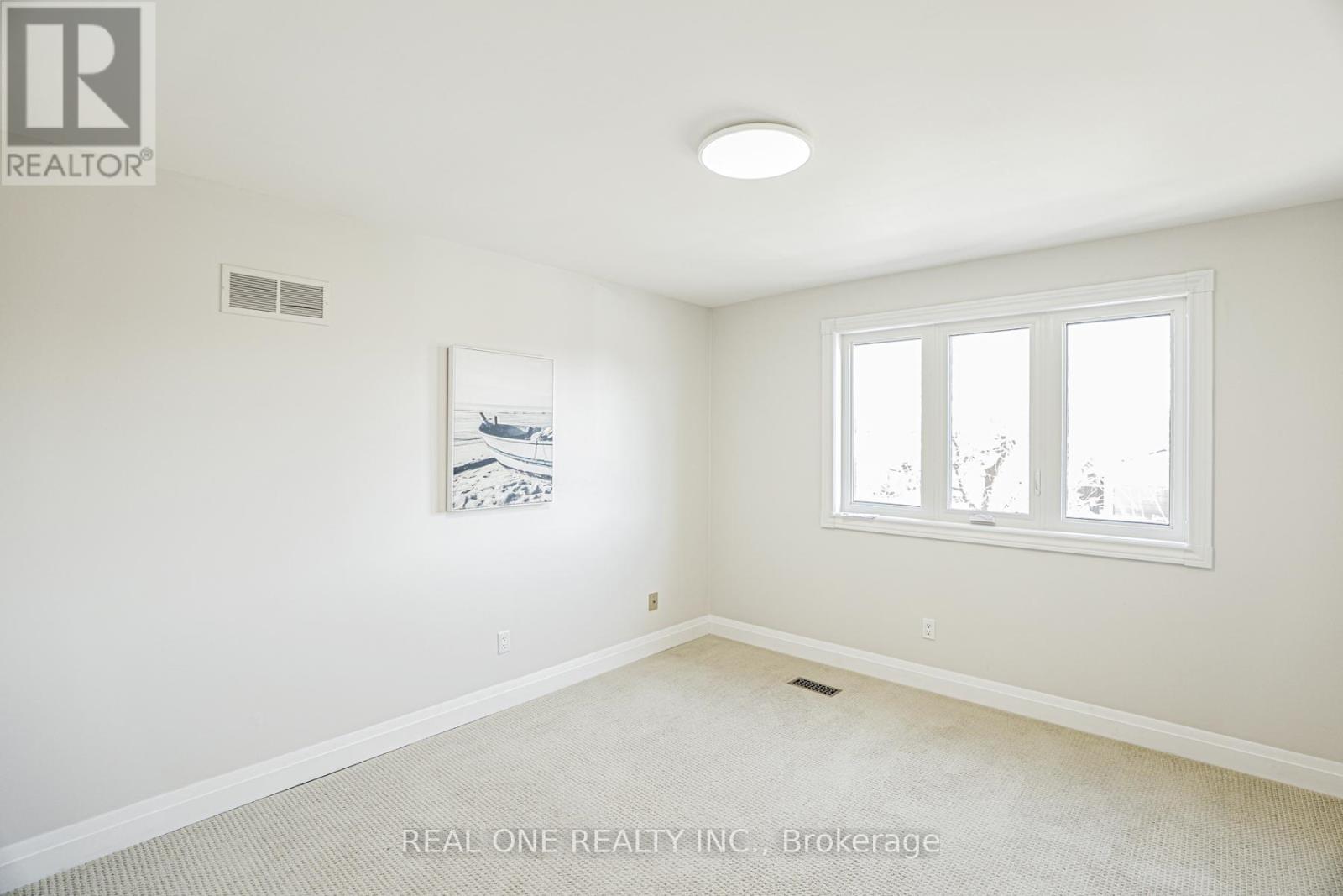621 Winterton Way, Mississauga (Hurontario), Ontario  L5R 3J3 - Photo 32 - W12114433