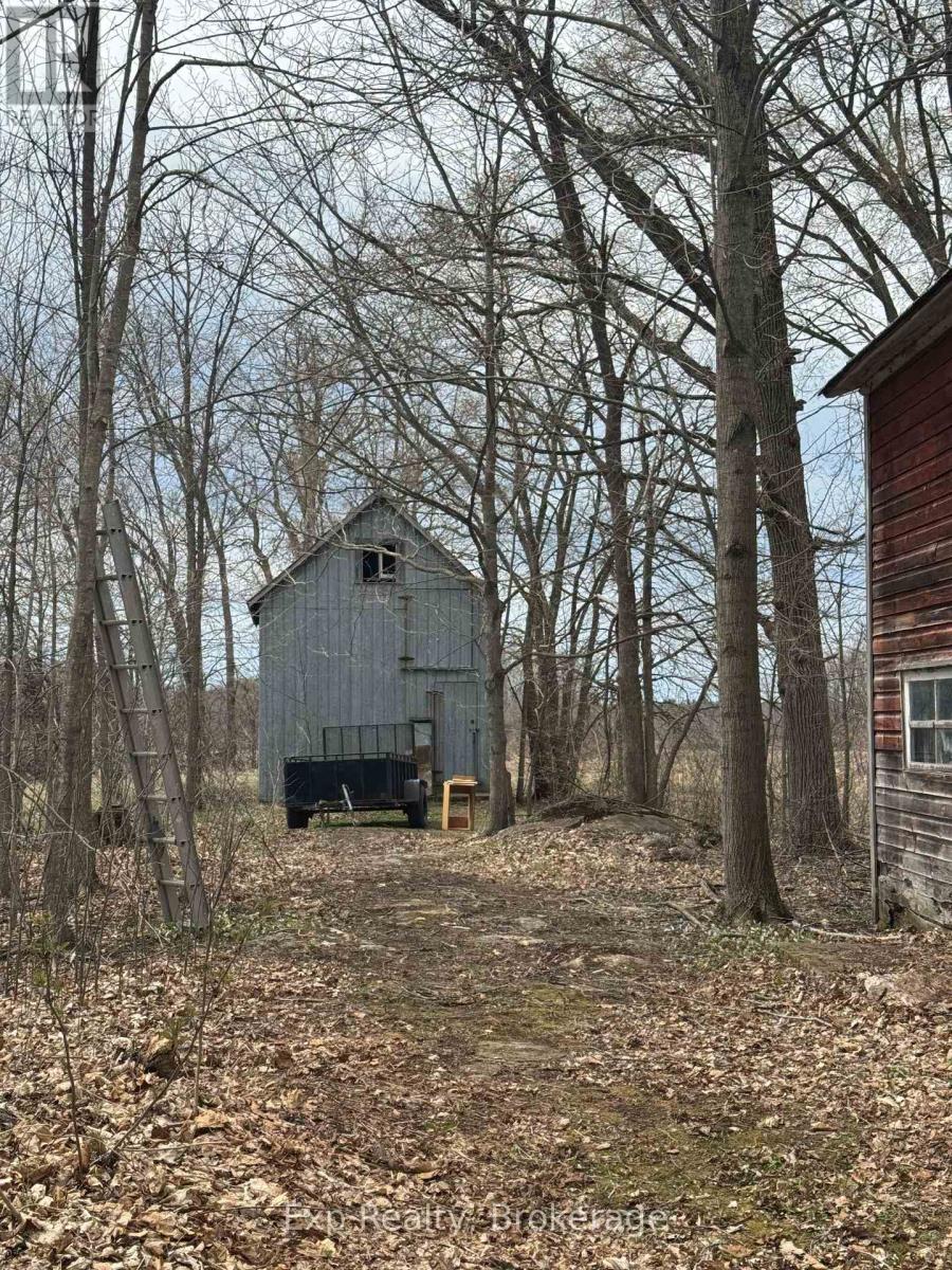 3148 County Road 32 Highway, Leeds And The Thousand Islands, Ontario  K0H 2N0 - Photo 39 - X12114496