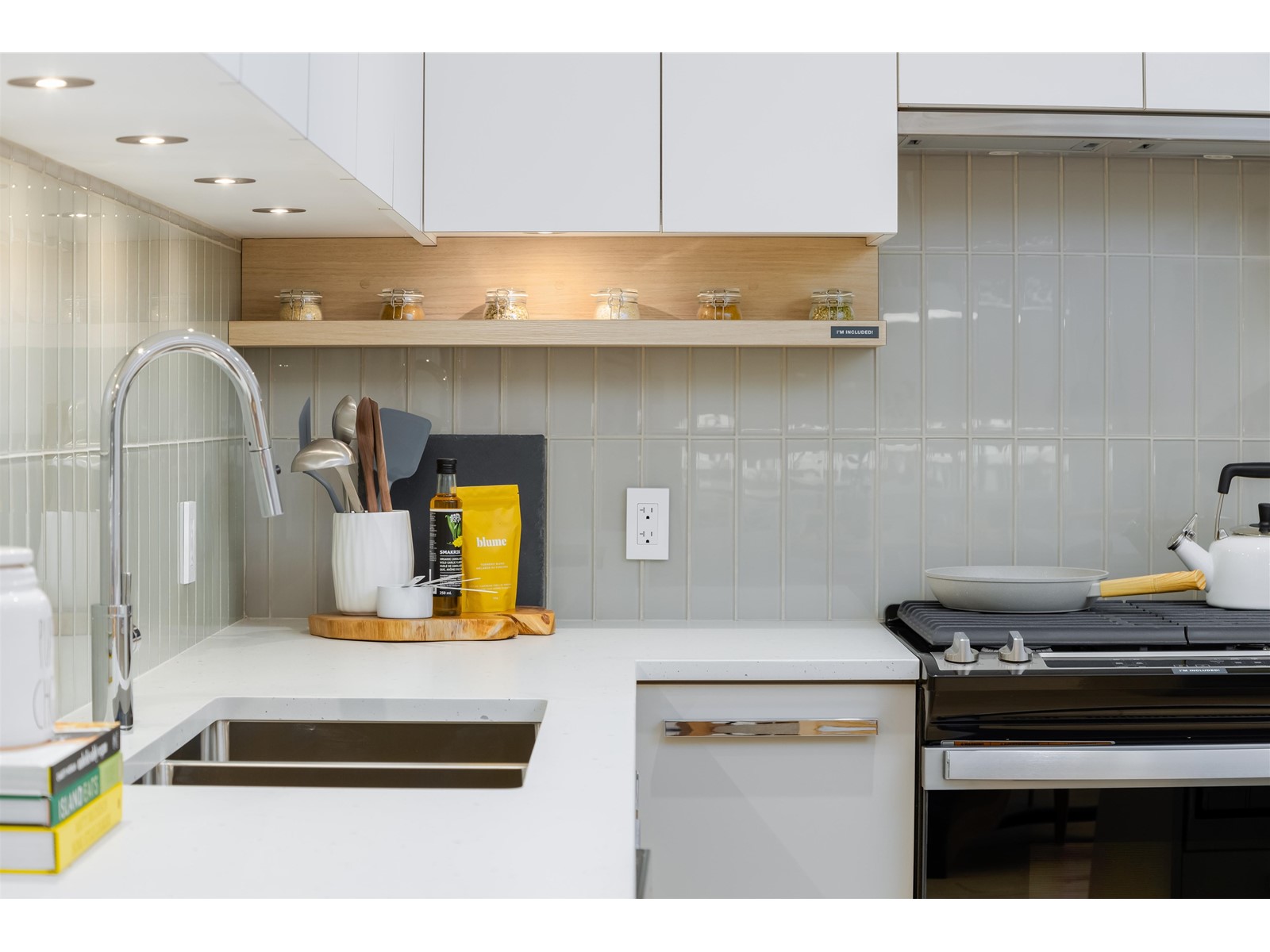 419 13777 75a Avenue, Surrey, British Columbia  V0V 0V0 - Photo 10 - R2996664