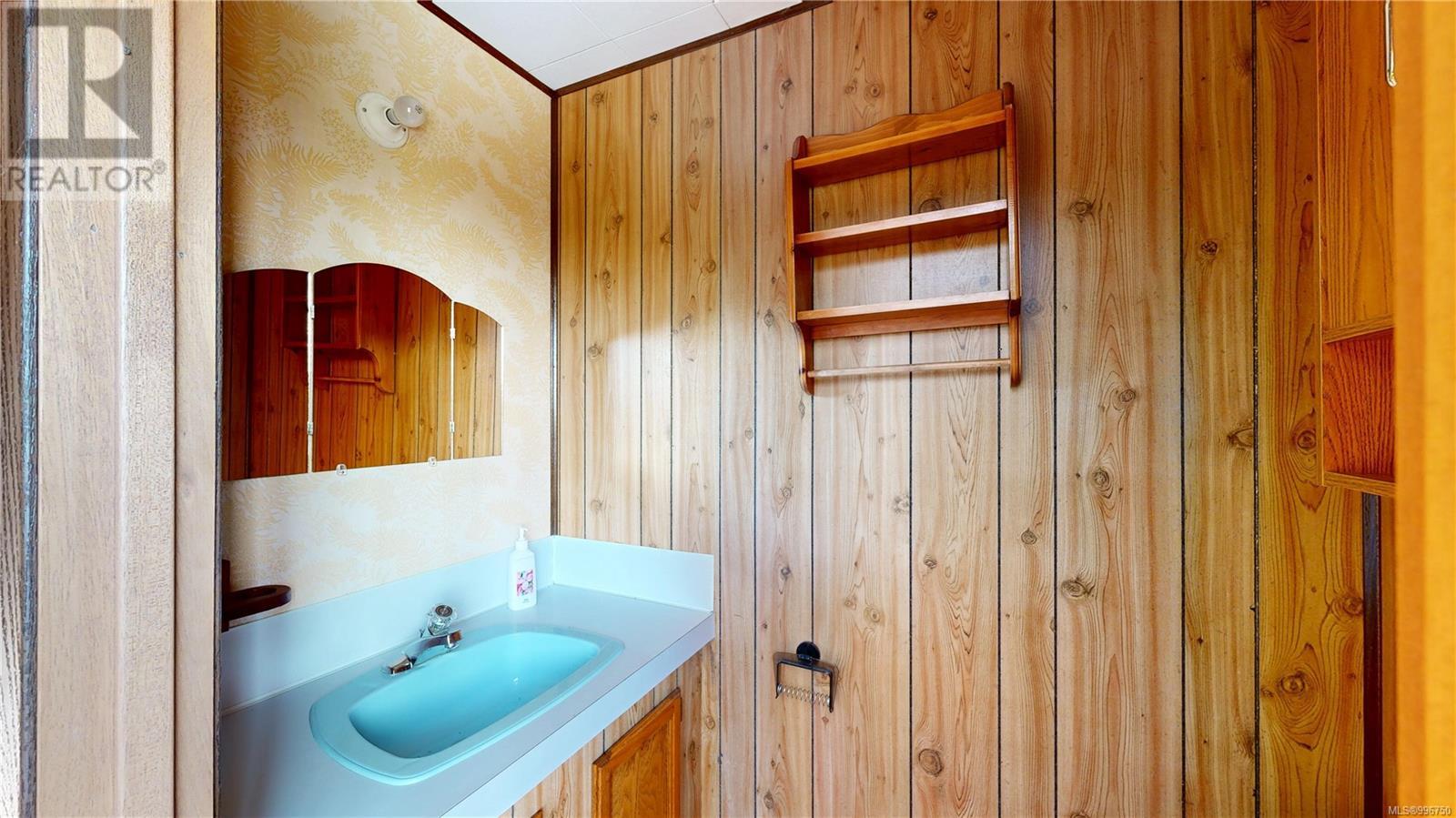 955 Pat Burns Ave, Gabriola Island, British Columbia  V0R 1X2 - Photo 24 - 996750