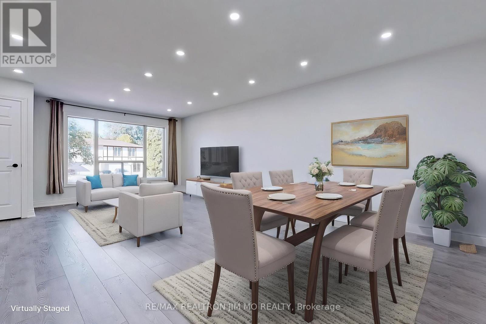 Upper - 153 Hollyberry Trail, Toronto, Ontario  M2H 2P2 - Photo 6 - C12114488