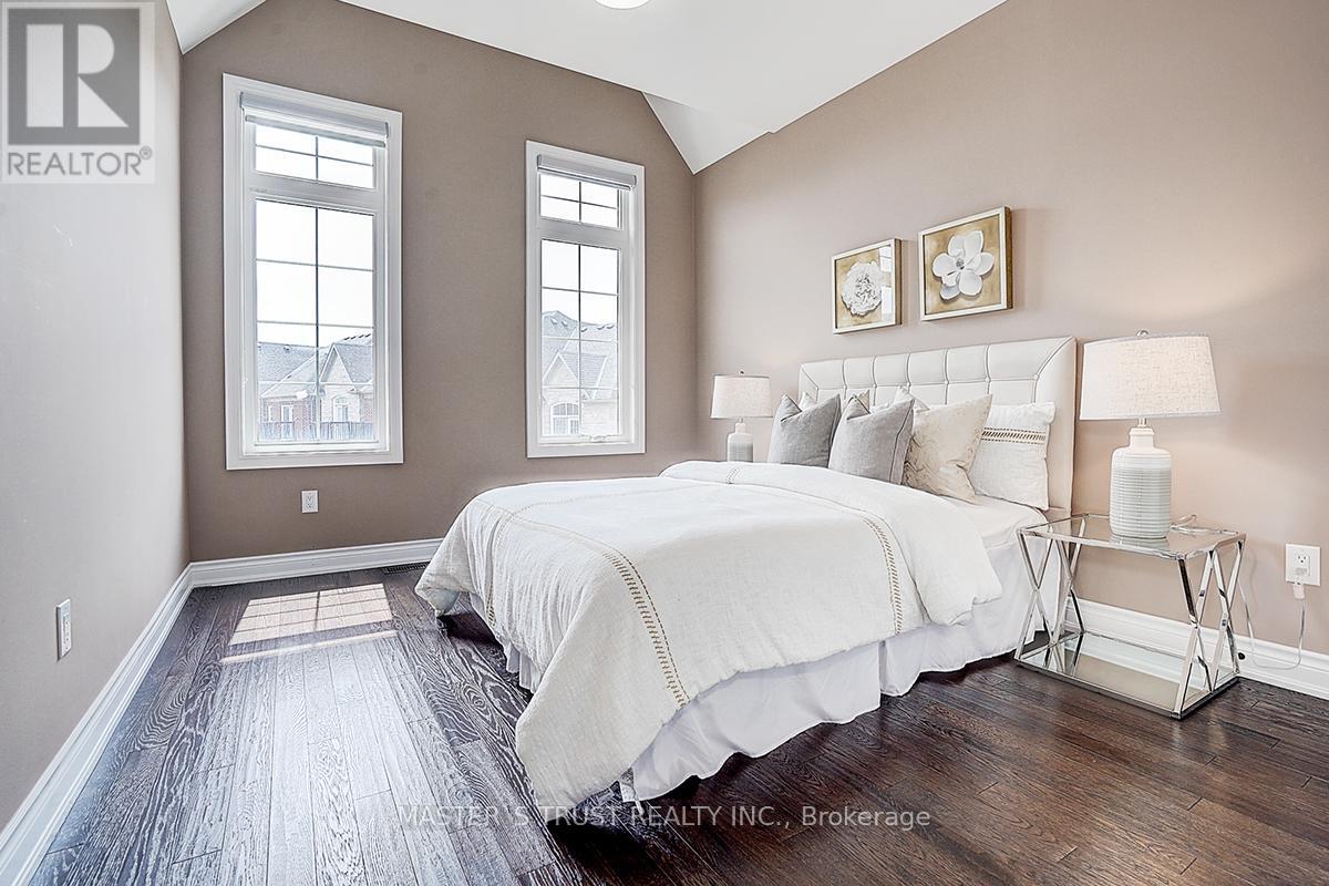 10 Creekvalley Lane, Markham, Ontario  L6C 0Y7 - Photo 32 - N12114487