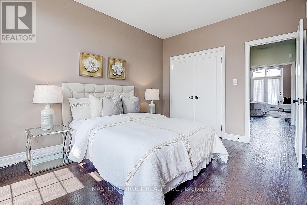 10 Creekvalley Lane, Markham, Ontario  L6C 0Y7 - Photo 33 - N12114487