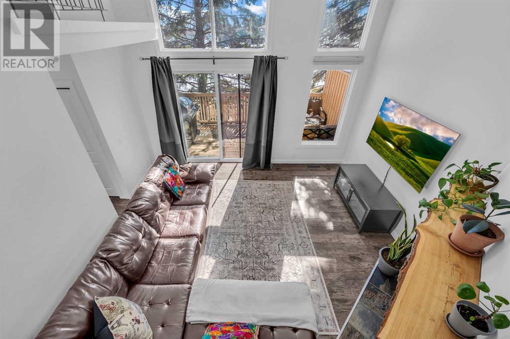 67, 70 Beacham Way Nw, Calgary, Alberta  T3K 1R8 - Photo 7 - A2210073