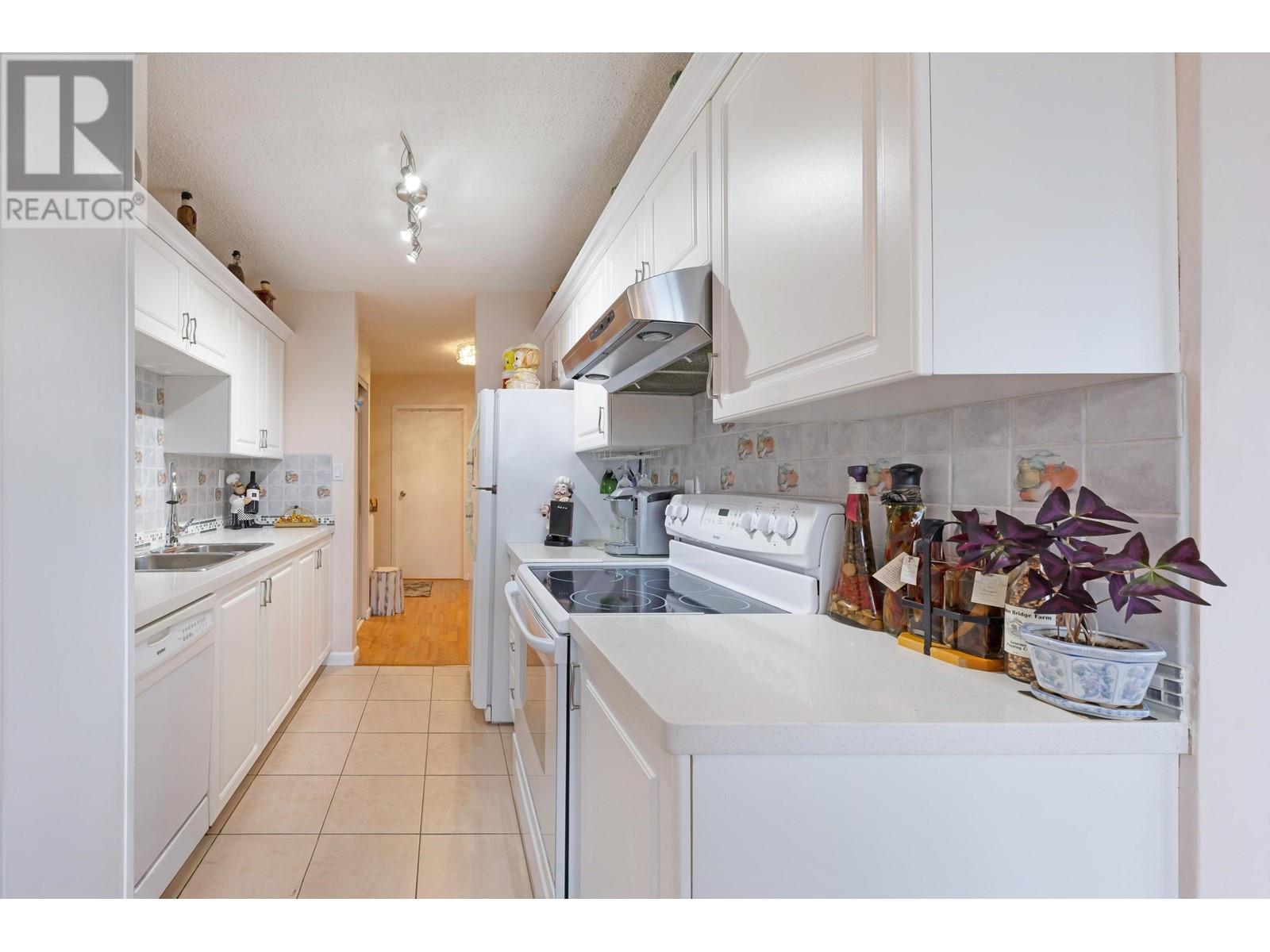 901 740 Hamilton Street, New Westminster, British Columbia  V3M 5T7 - Photo 9 - R2996441