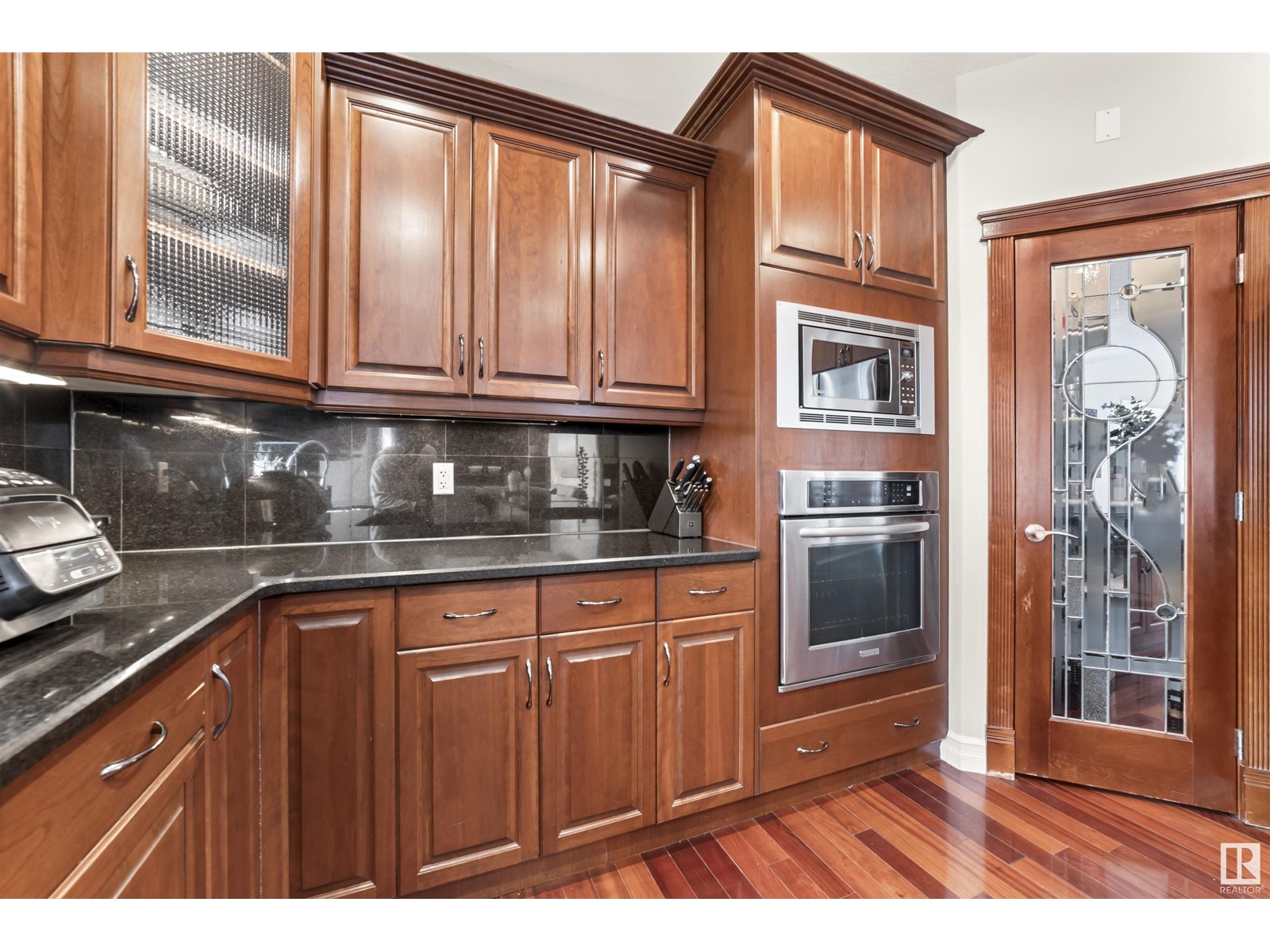 Property at 8 Loiselle Way image 2