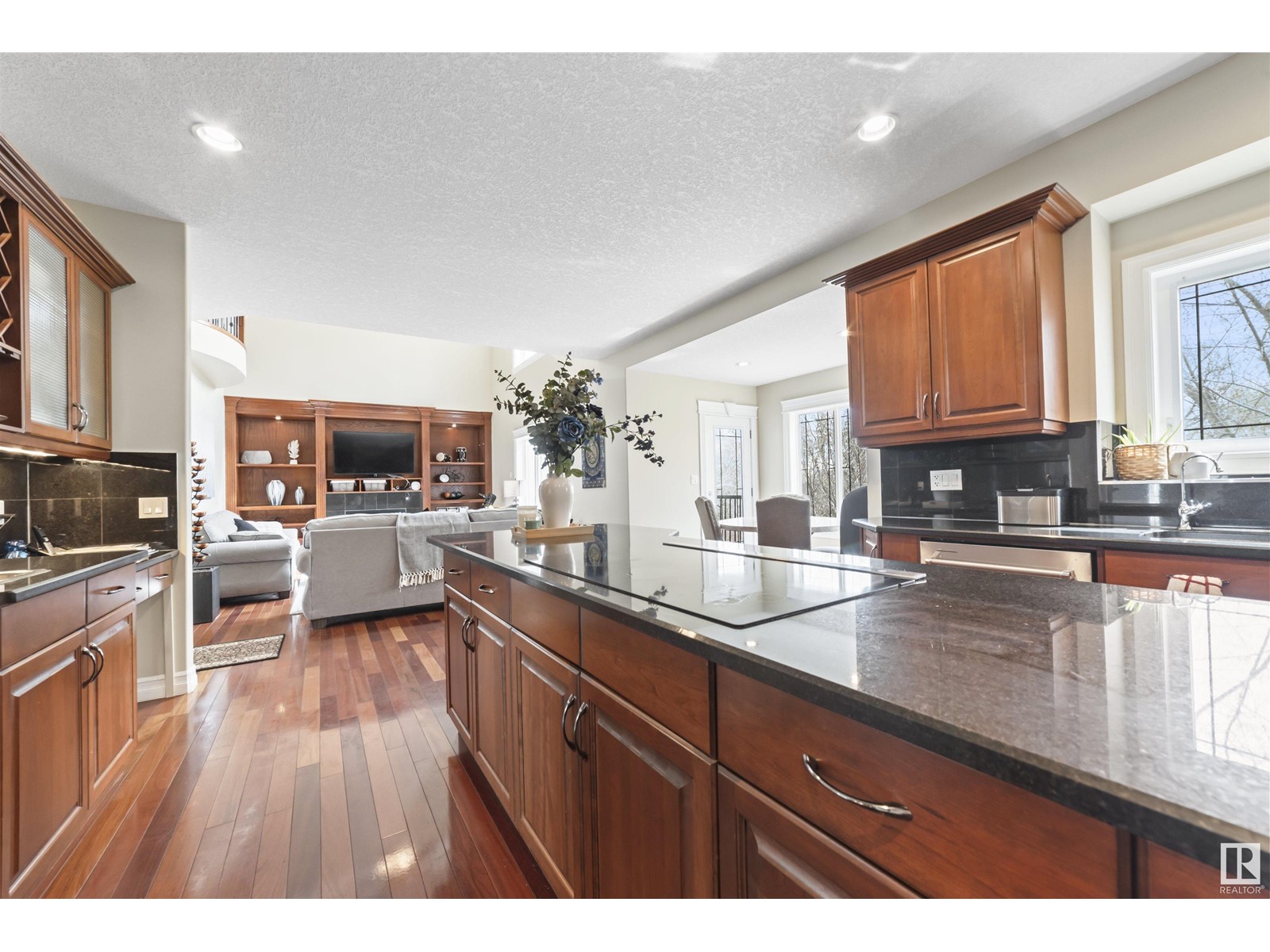 Property at 8 Loiselle Way image 5