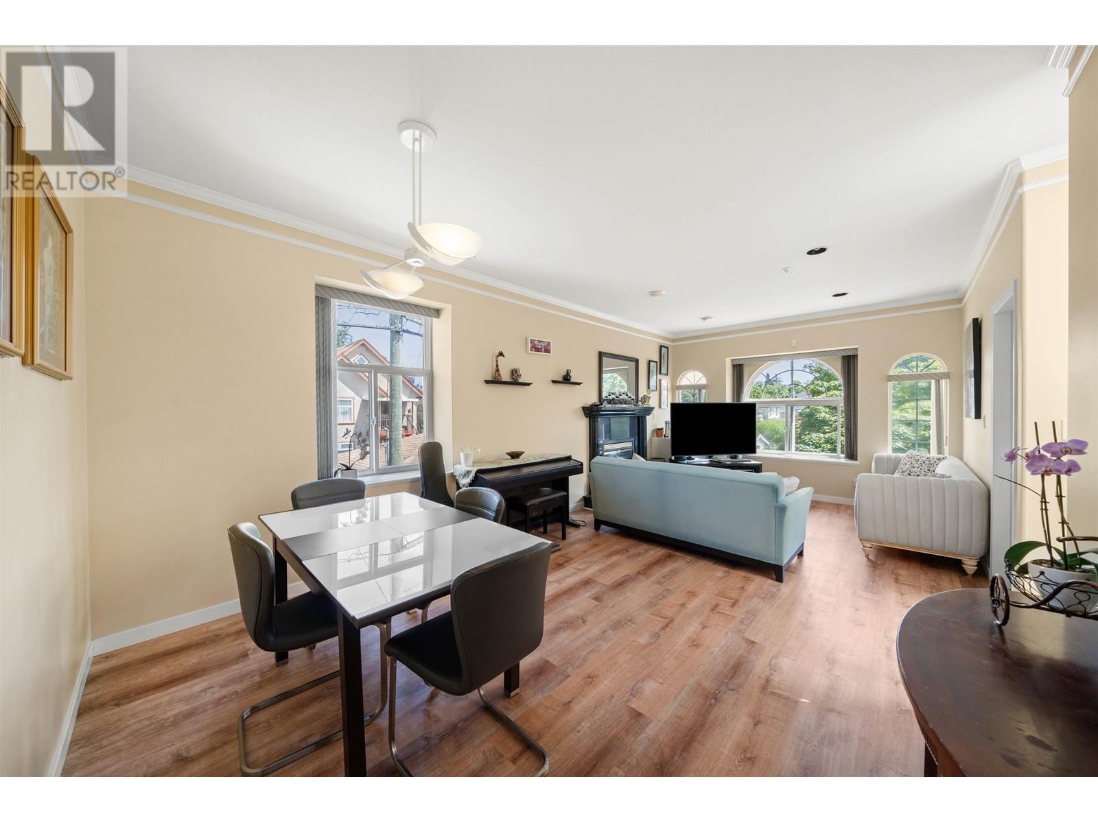 Listing Picture 9 of 34 : 5323 DUMFRIES STREET, Vancouver / 溫哥華 - 魯藝地產 Yvonne Lu Group - MLS Medallion Club Member