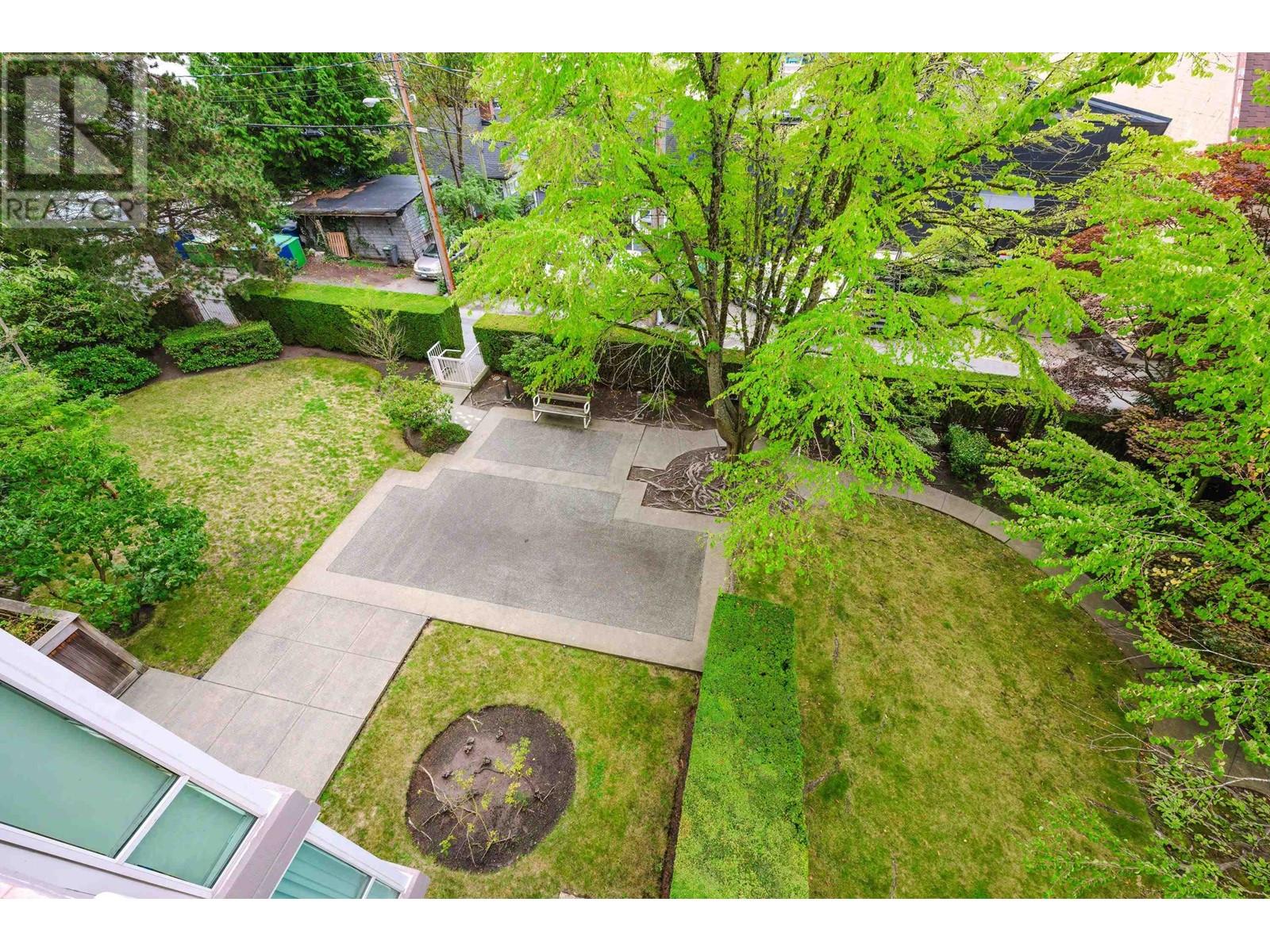 Listing Picture 27 of 31 : 403 2288 W 40TH AVENUE, Vancouver / 溫哥華 - 魯藝地產 Yvonne Lu Group - MLS Medallion Club Member