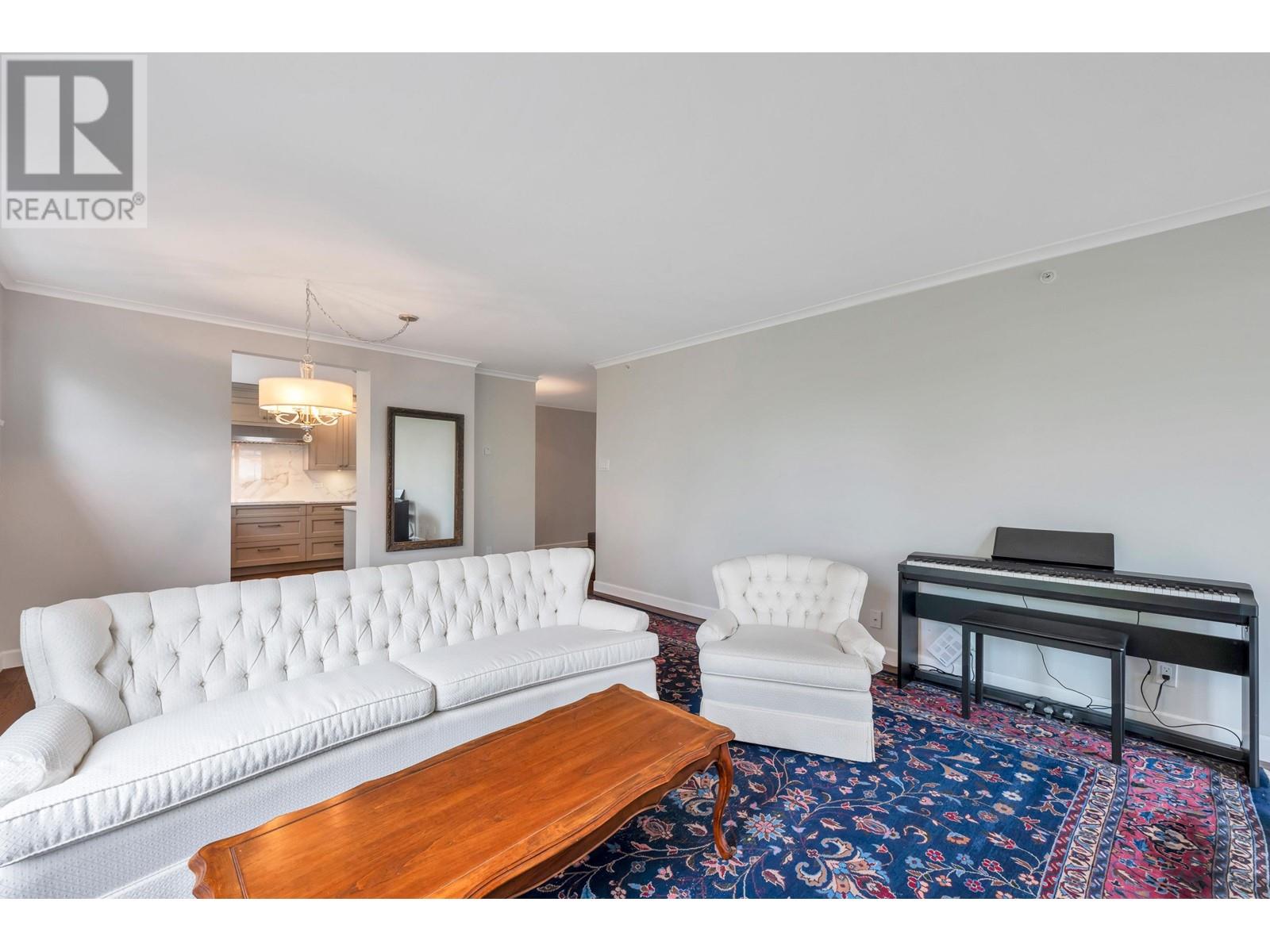 Listing Picture 10 of 31 : 403 2288 W 40TH AVENUE, Vancouver / 溫哥華 - 魯藝地產 Yvonne Lu Group - MLS Medallion Club Member