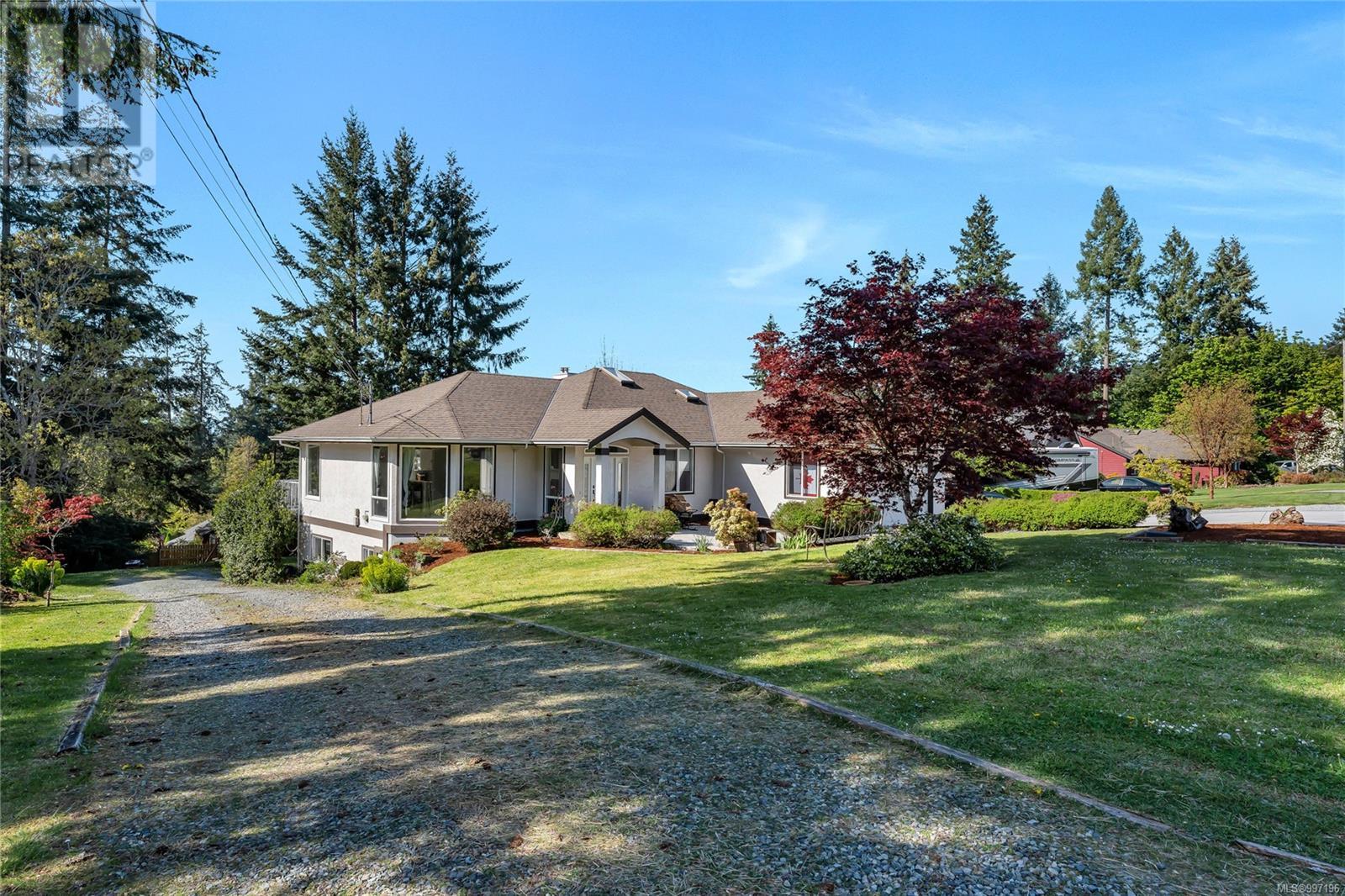 Property at 1401 Donnay Dr image 3