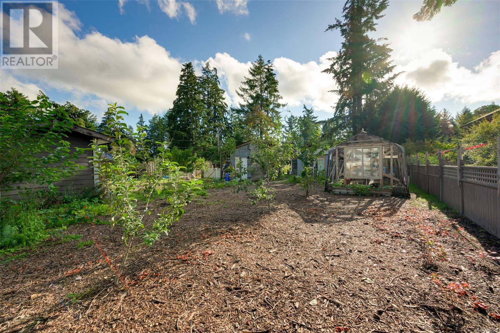 Property at 2329/2333 Sooke Rd image 2