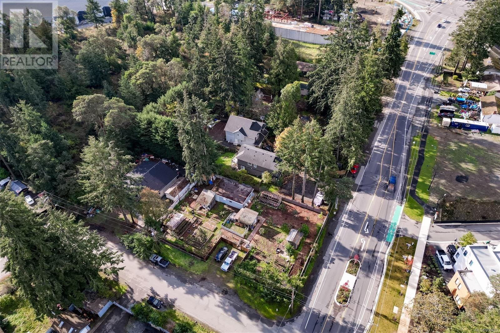Property at 2329/2333 Sooke Rd image 5