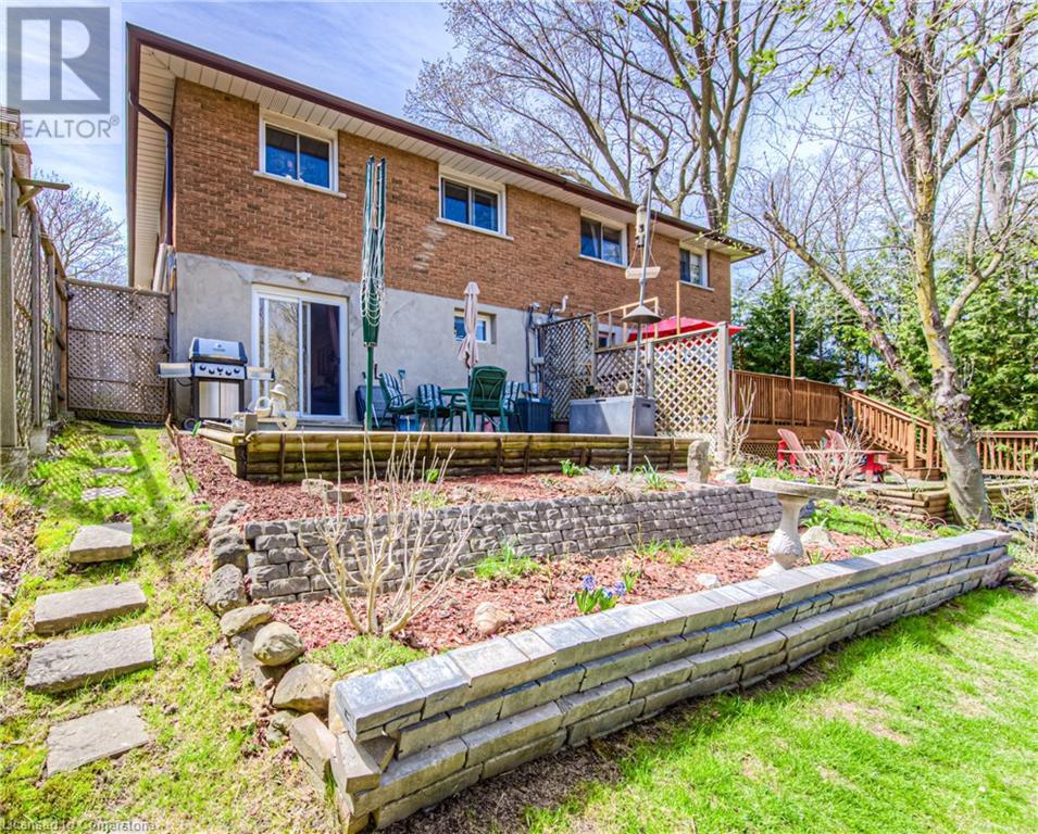 390 Westwood Drive, Kitchener, Ontario N2M 2L6 - Photo 4 - 40723457