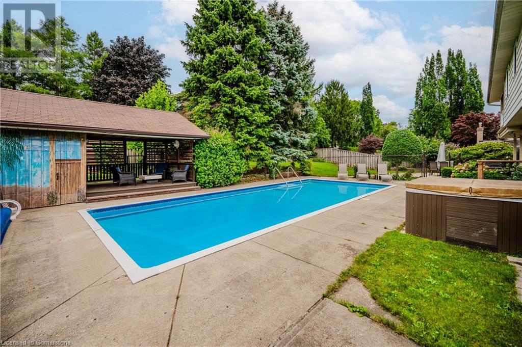 414 Warrington Drive, Waterloo, Ontario N2L 2P8 - Photo 42 - 40723298
