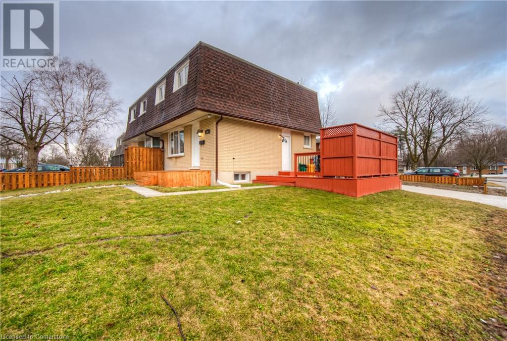 55 Ingleside Drive, Kitchener, Ontario N2M 2G7 - Photo 2 - 40722934