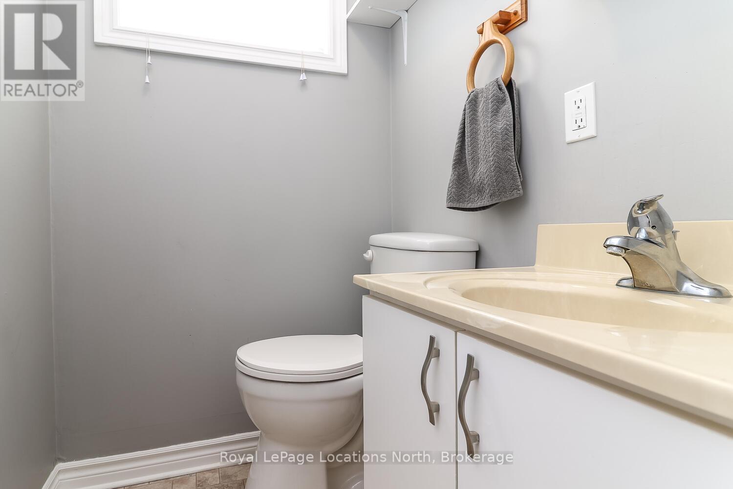29 Innisbrook Drive, Wasaga Beach, Ontario  L9Z 1G3 - Photo 26 - S12114582