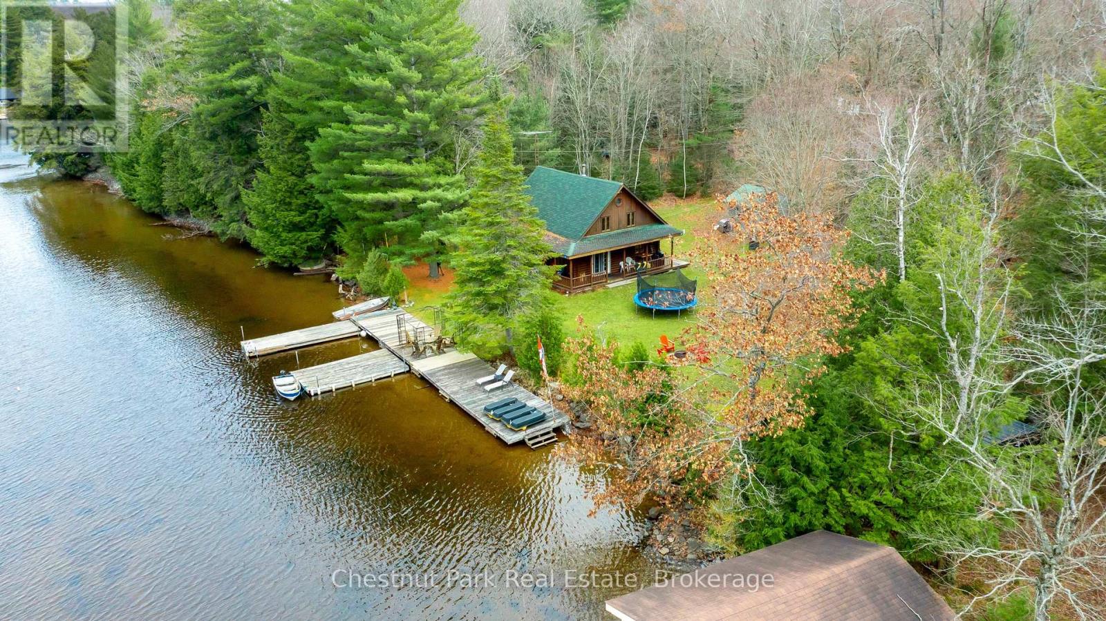 30 MCVITTIE ISLAND, Bracebridge, Ontario