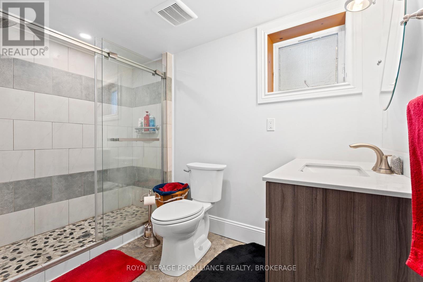 4754 Bath Road, Loyalist, Ontario  K0H 1G0 - Photo 22 - X12114603