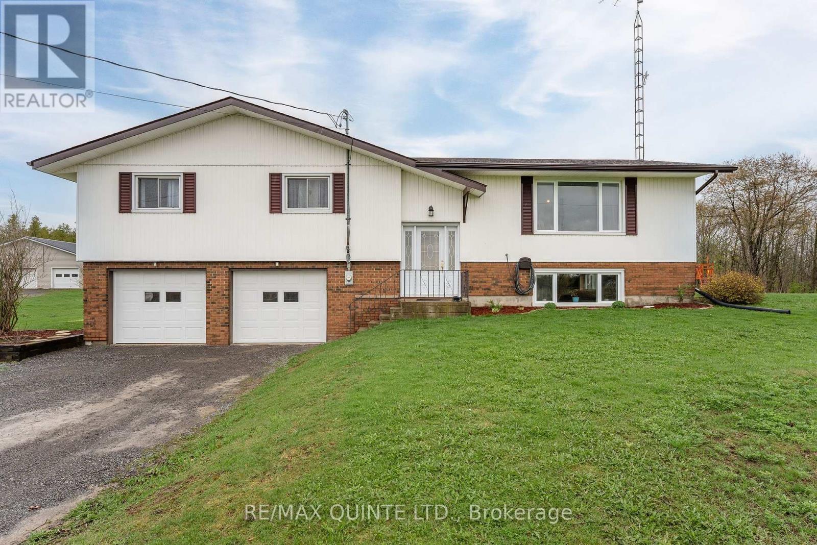 42 Camp Road, Tweed, Ontario K0K 3J0 - Photo 2 - X12114589