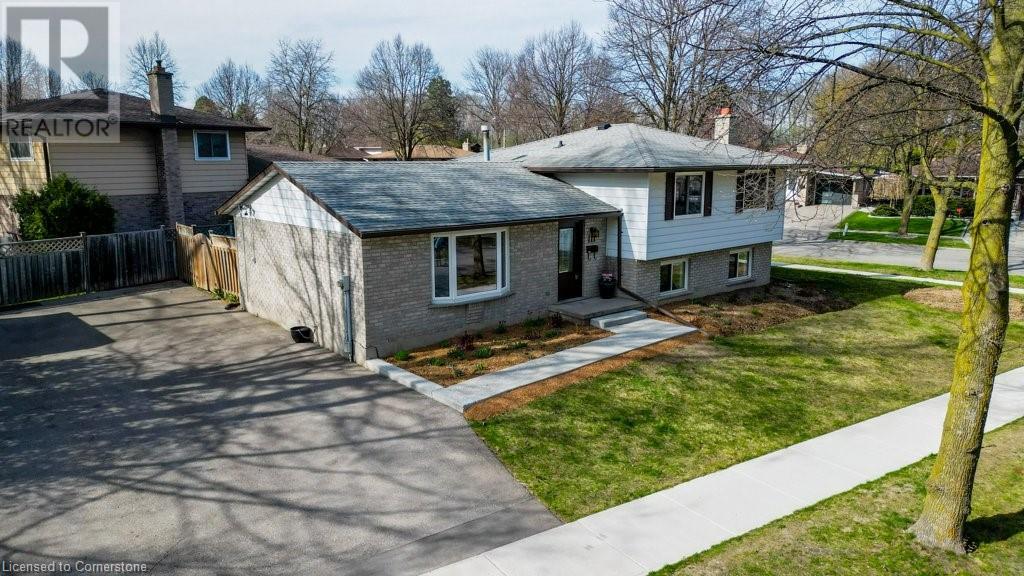 Property at 111 MARTINGLEN Crescent image 3